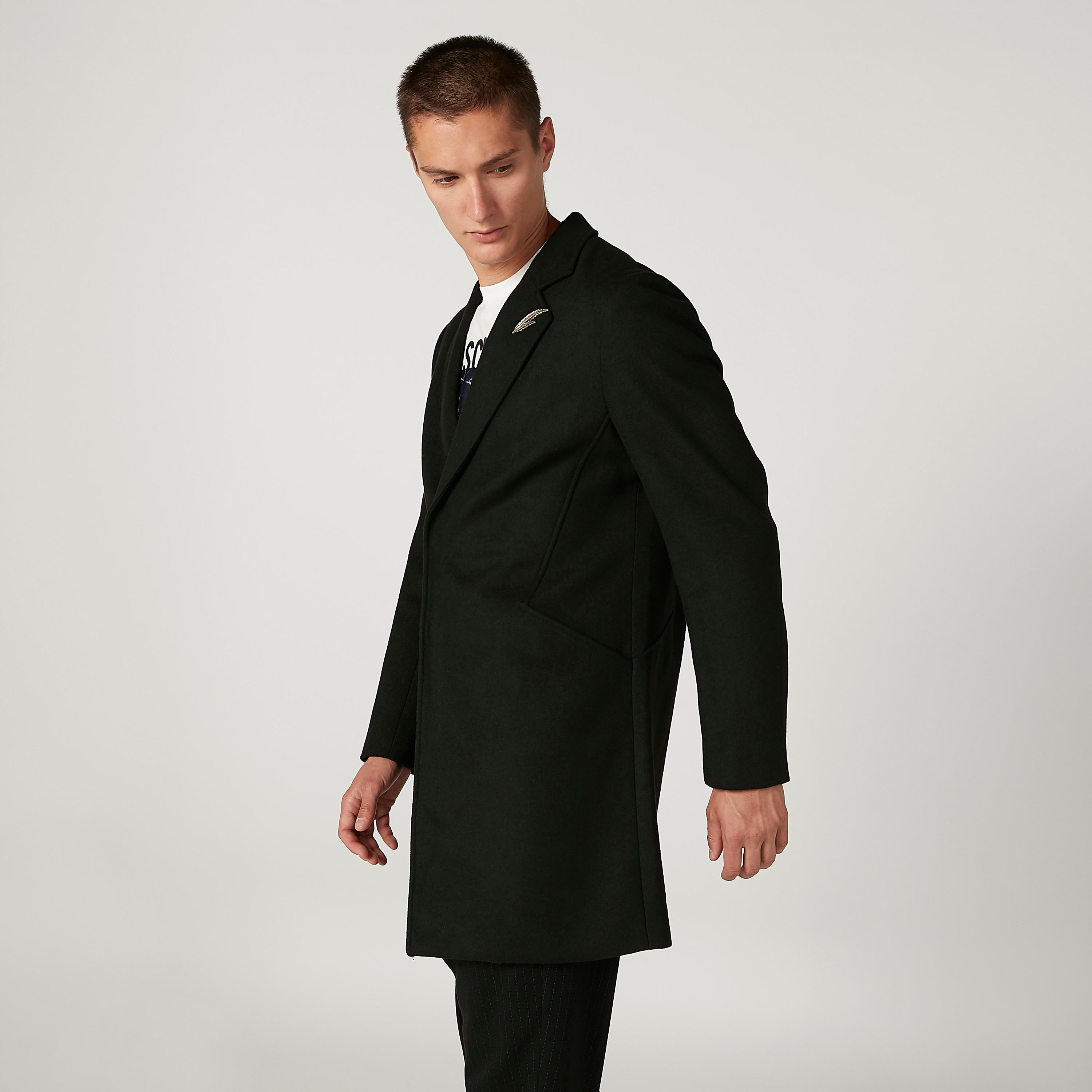 معطف طويل سليم سادة بياقة مطويّة وأكمام طويلة من آيكونيك-men-clothing-jacketsandblazers-coats-image-5