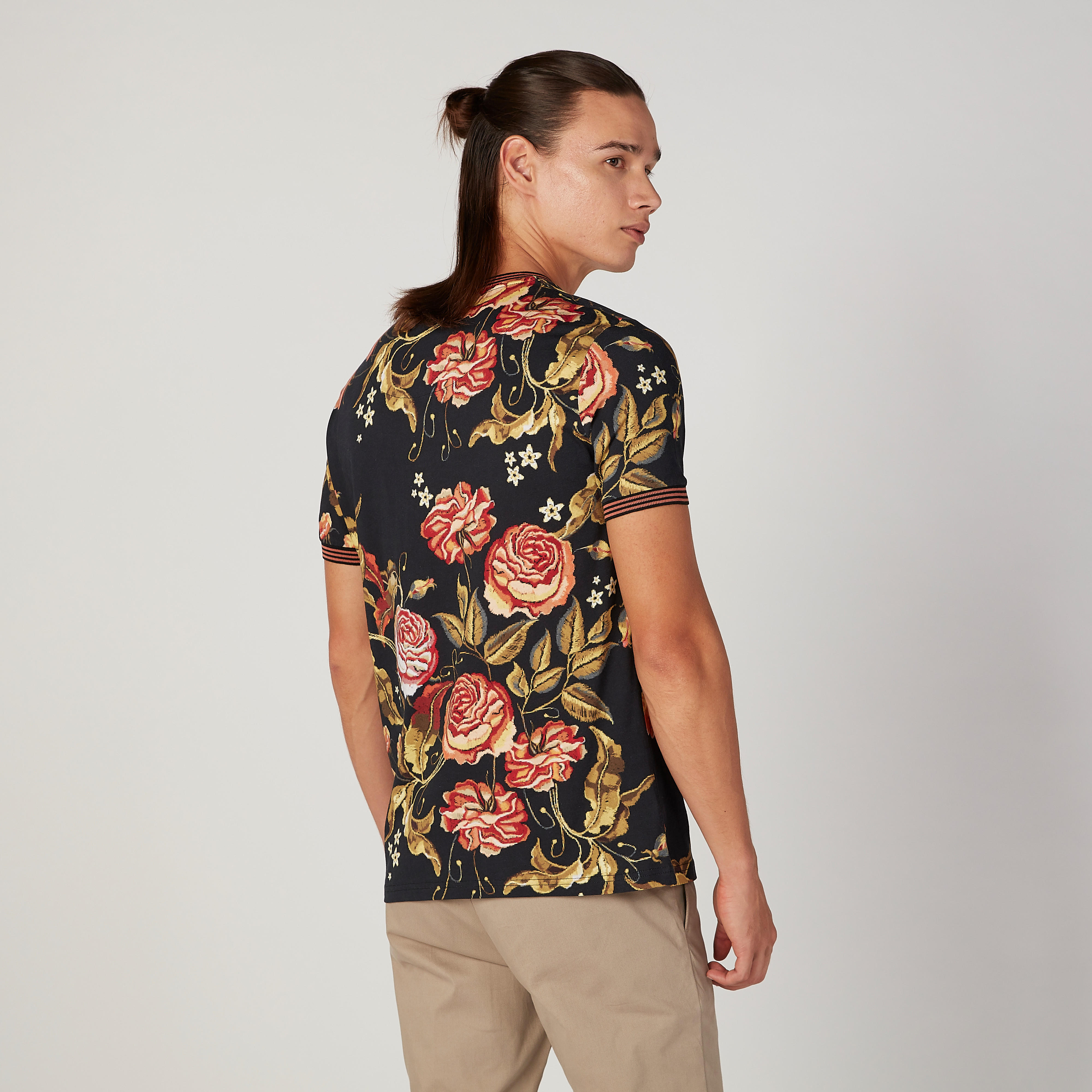 تيشيرت سليم بياقة مستديرة وأكمام قصيرة وطبعات زهرية من آيكونيك-men-clothing-tshirtsandpolos-tshirts-image-4