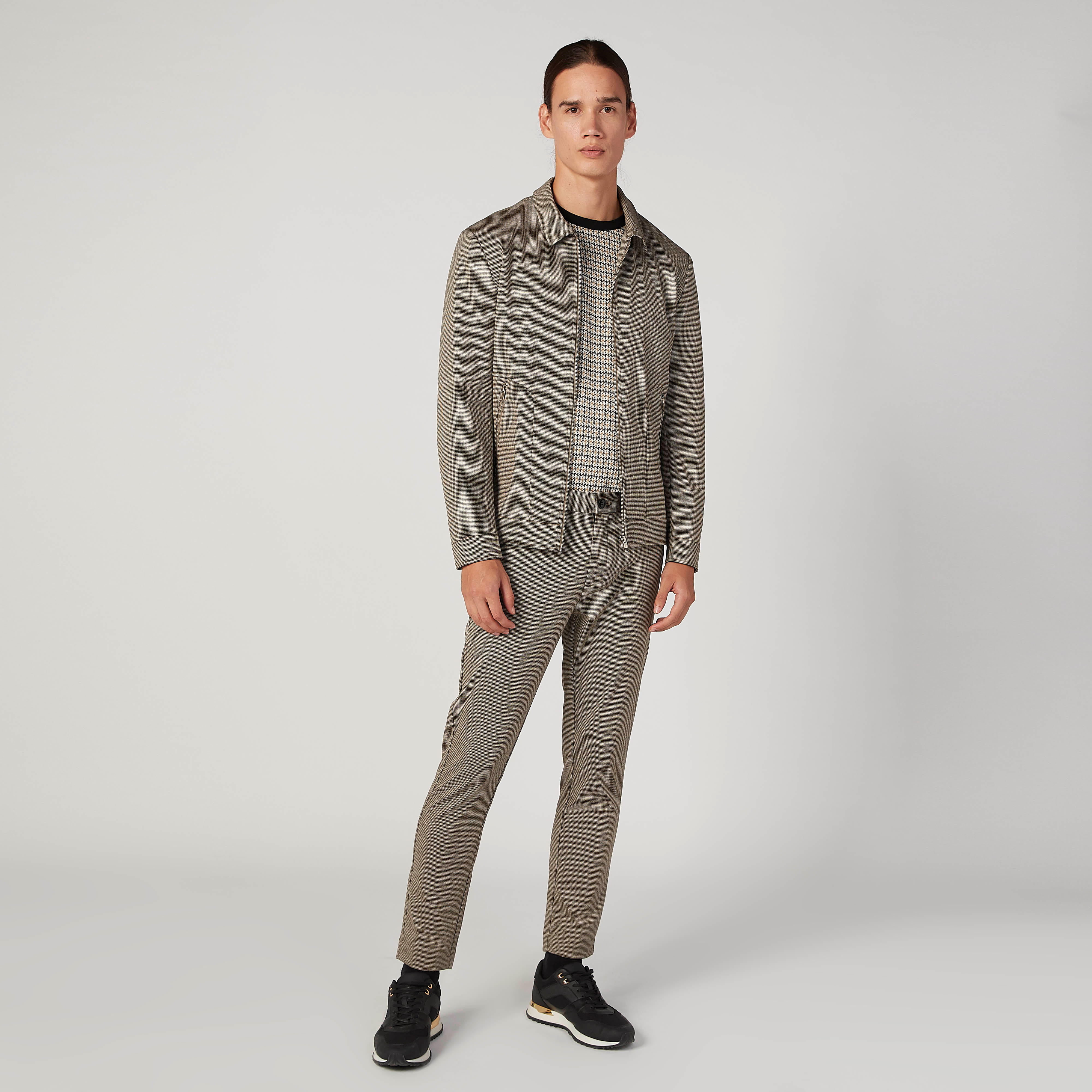 جاكيت بارز الملمس بأكمام طويلة وسحّاب وجيوب من آيكونيك-men-clothing-jacketsandblazers-jackets-image-2