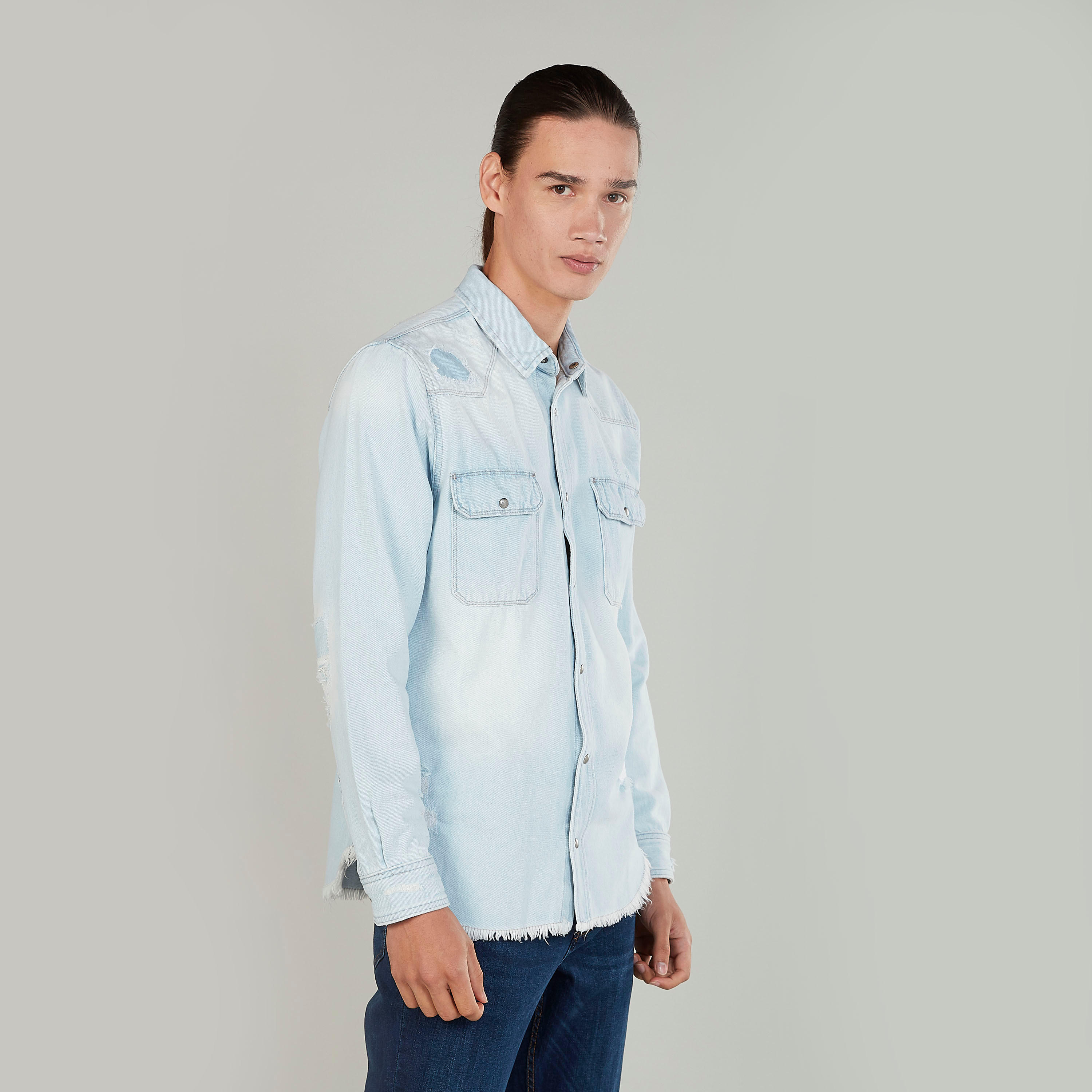 قميص سادة بقصة سليم بأكمام طويلة وجيوب من آيكونيك-men-clothing-shirts-image-4