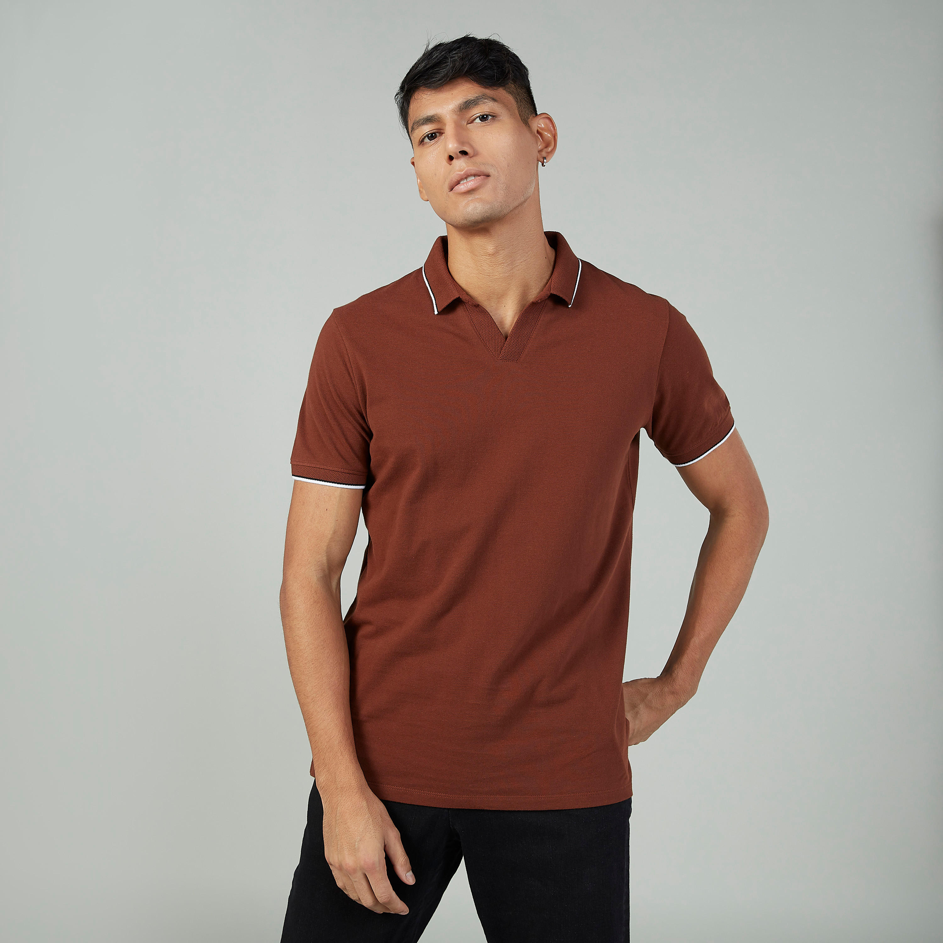 تيشيرت بولو سليم بأكمام قصيرة من آيكونيك-men-clothing-tshirtsandpolos-polos-image-1