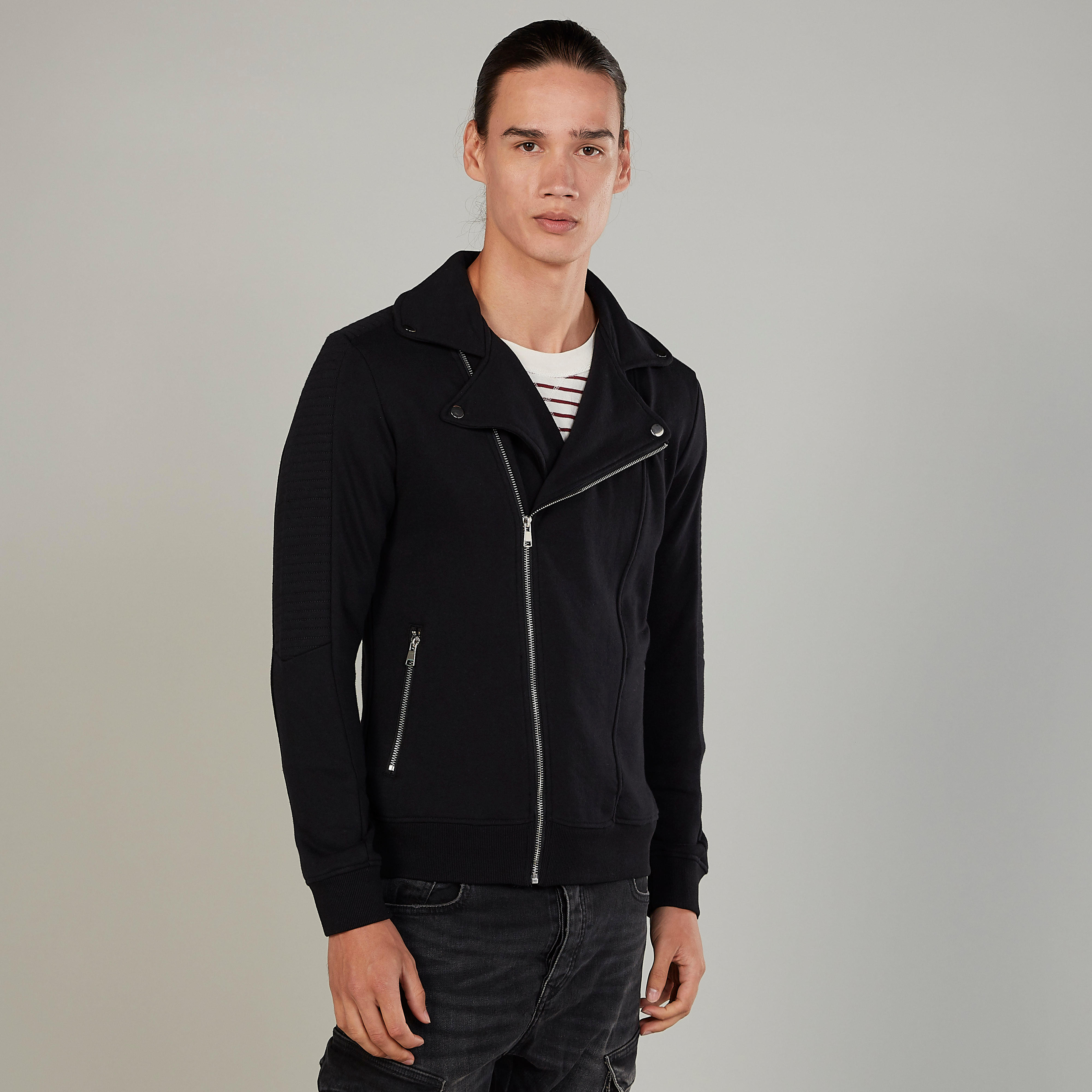 جاكيت بارز الملمس بأكمام طويلة وجيب من أيكونيك-men-clothing-jacketsandblazers-jackets-image-1