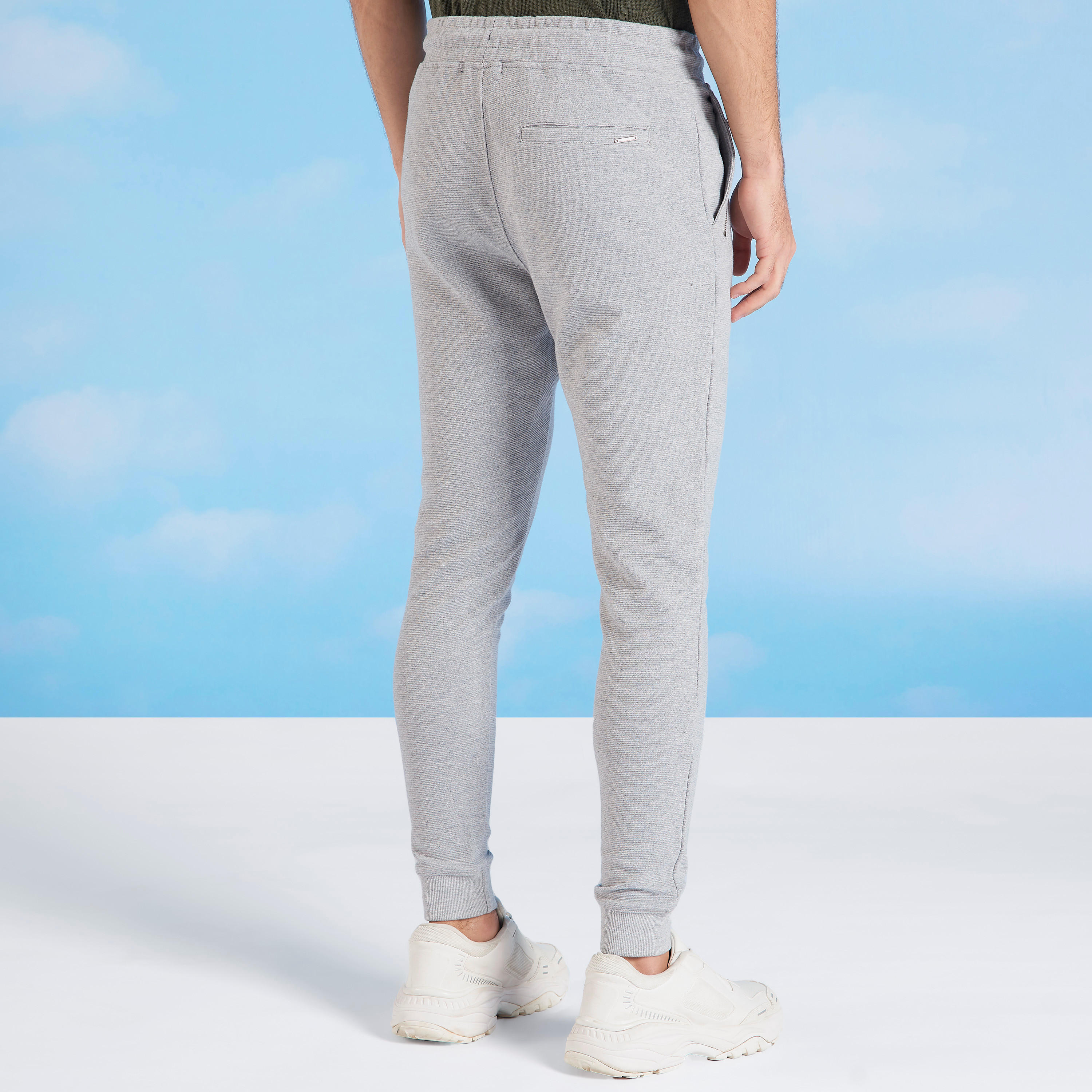 بنطلون رياضي سليم سادة وجيوب من آيكونيك-men-clothing-bottoms-joggers-image-5