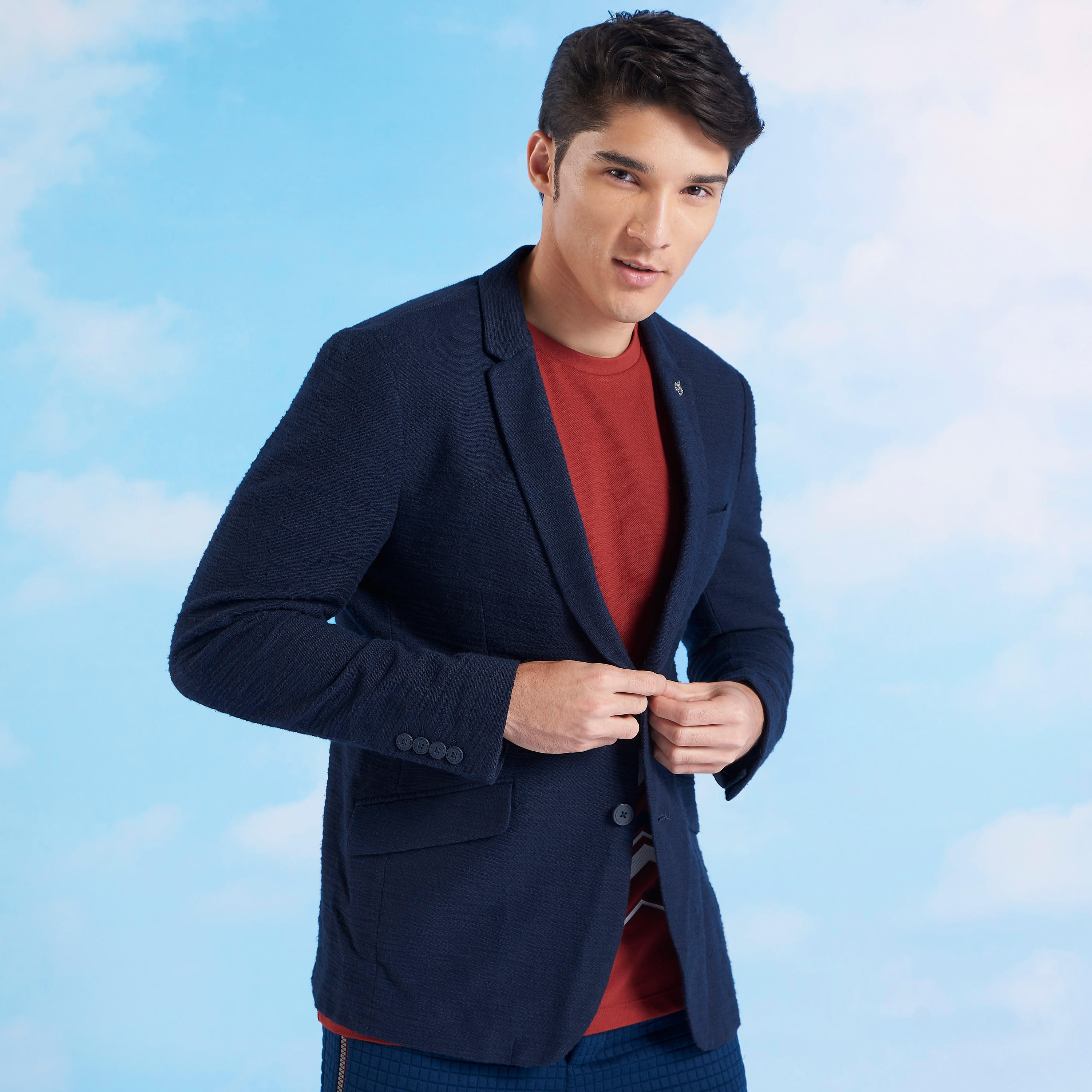 جاكيت بليزر بارز الملمس بأكمام طويلة من آيكونيك-men-winterwear-jacketsandblazers-image-1