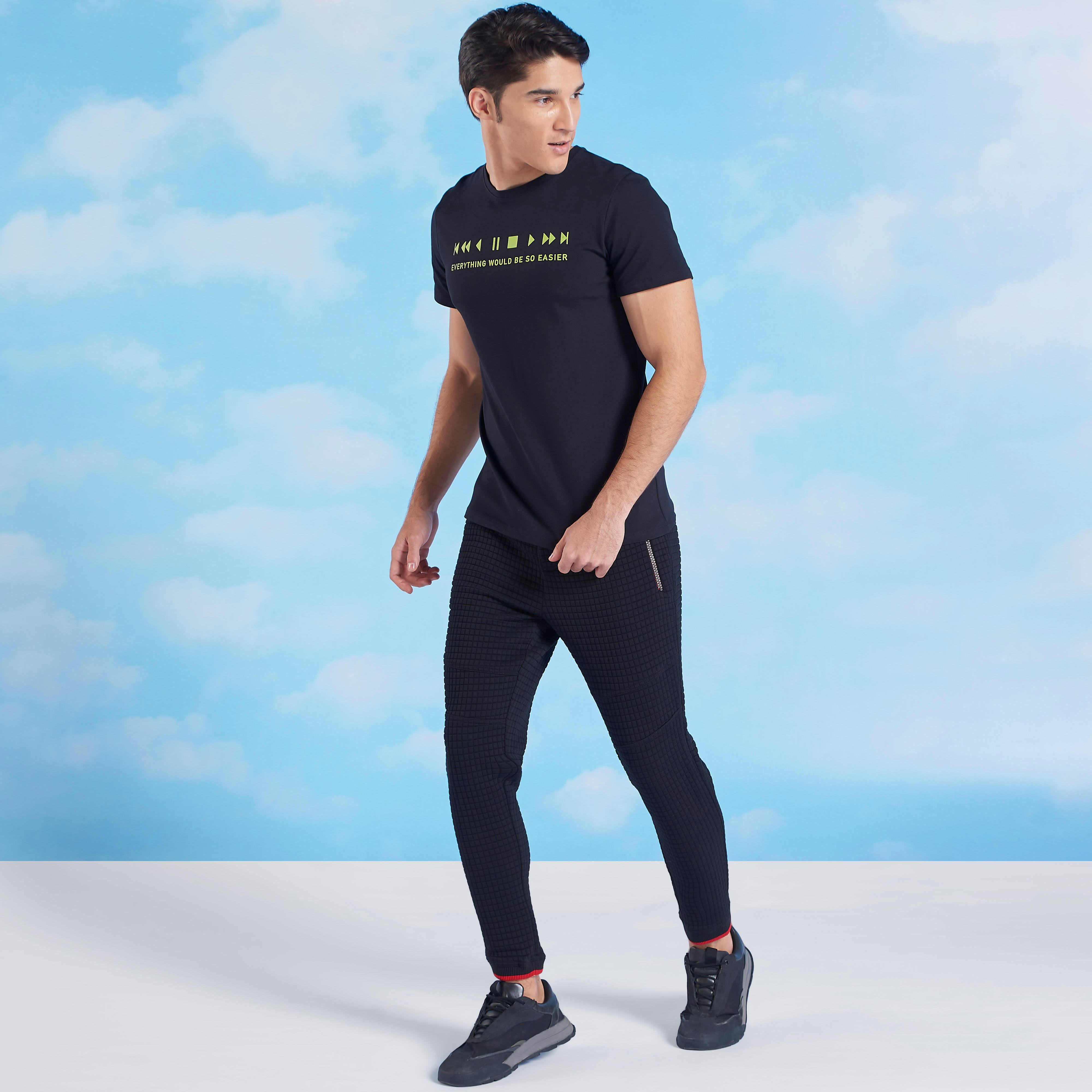 بنطلون رياضي بارز الملمس سليم بخصر مطاطي متوسط الارتفاع-men-clothing-bottoms-joggers-image-2