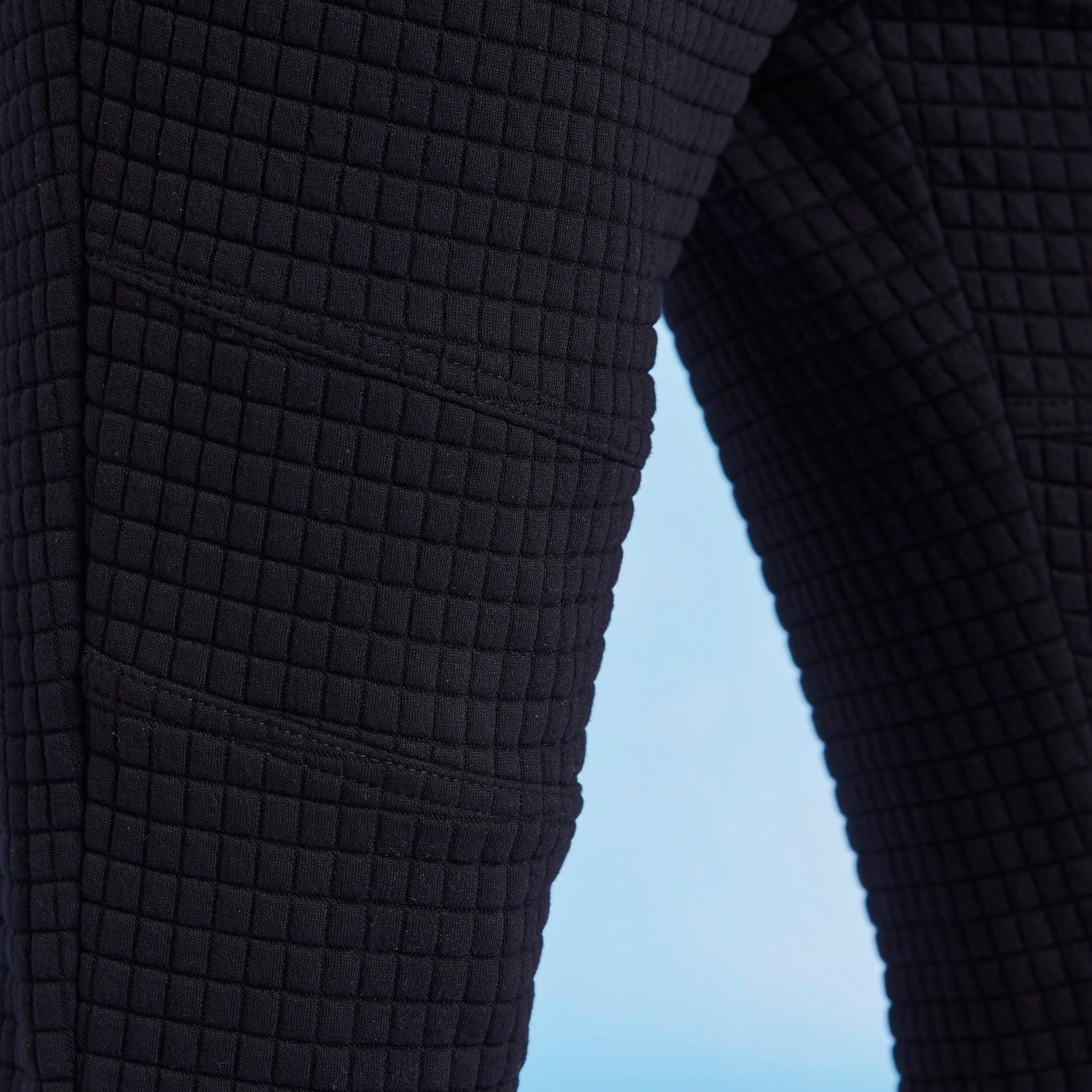 بنطلون رياضي بارز الملمس سليم بخصر مطاطي متوسط الارتفاع-men-clothing-bottoms-joggers-image-5
