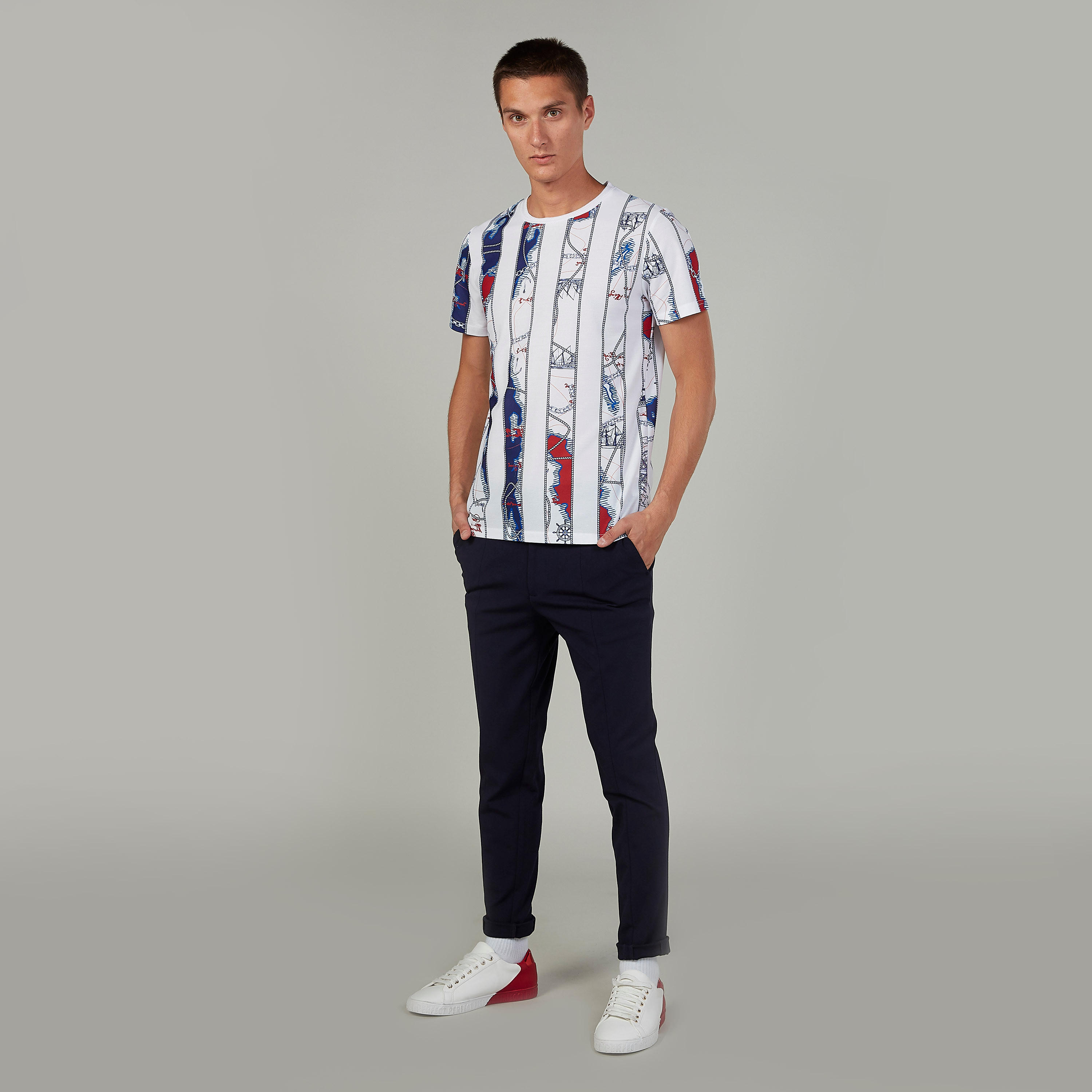 تيشيرت بطبعات وأكمام قصيرة وياقة مستديرة من آيكونيك-men-clothing-tshirtsandpolos-tshirts-image-2