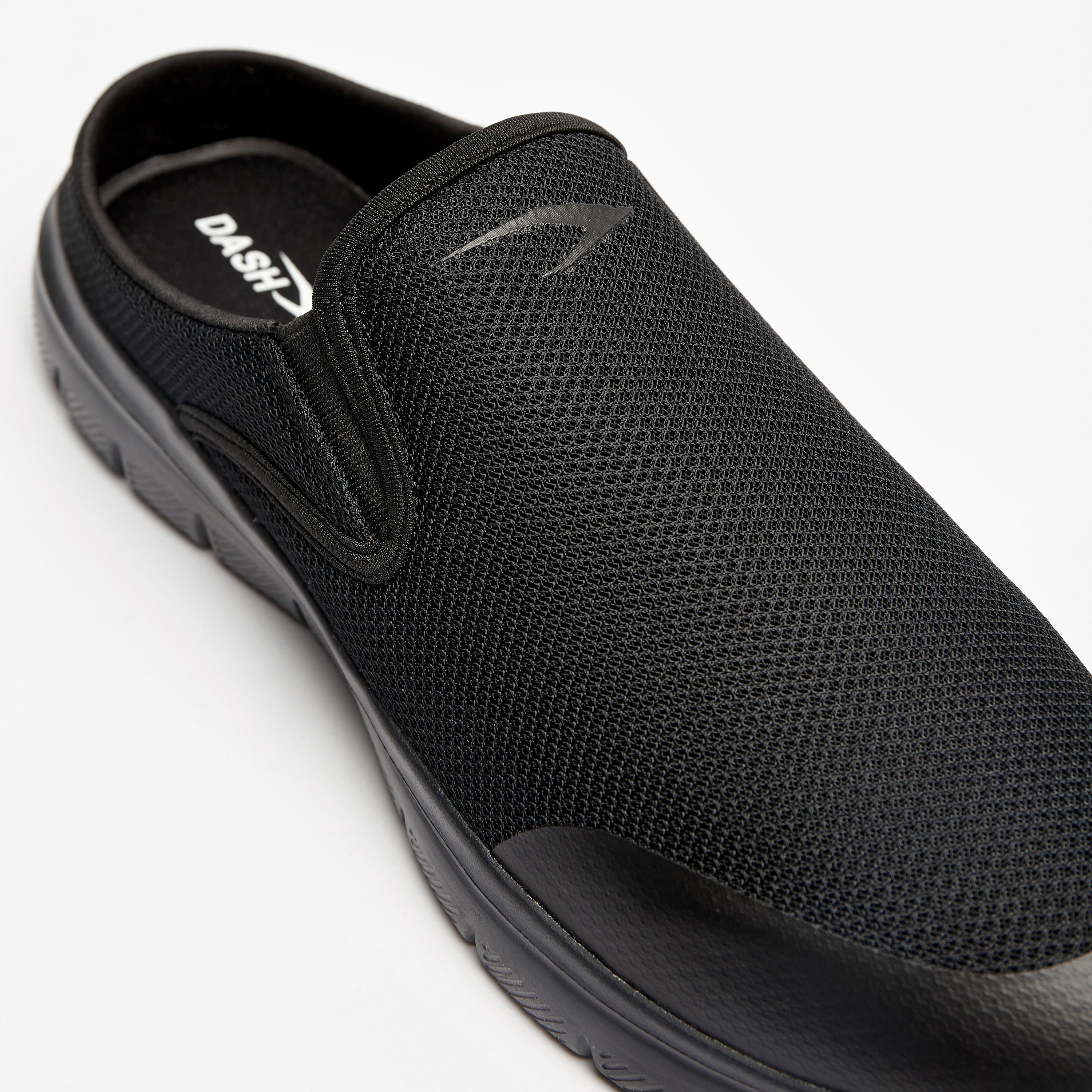 حذاء مشي سهل الارتداء وبارز الملمس من داش-men-shoes-flipflopsandslides-image-4