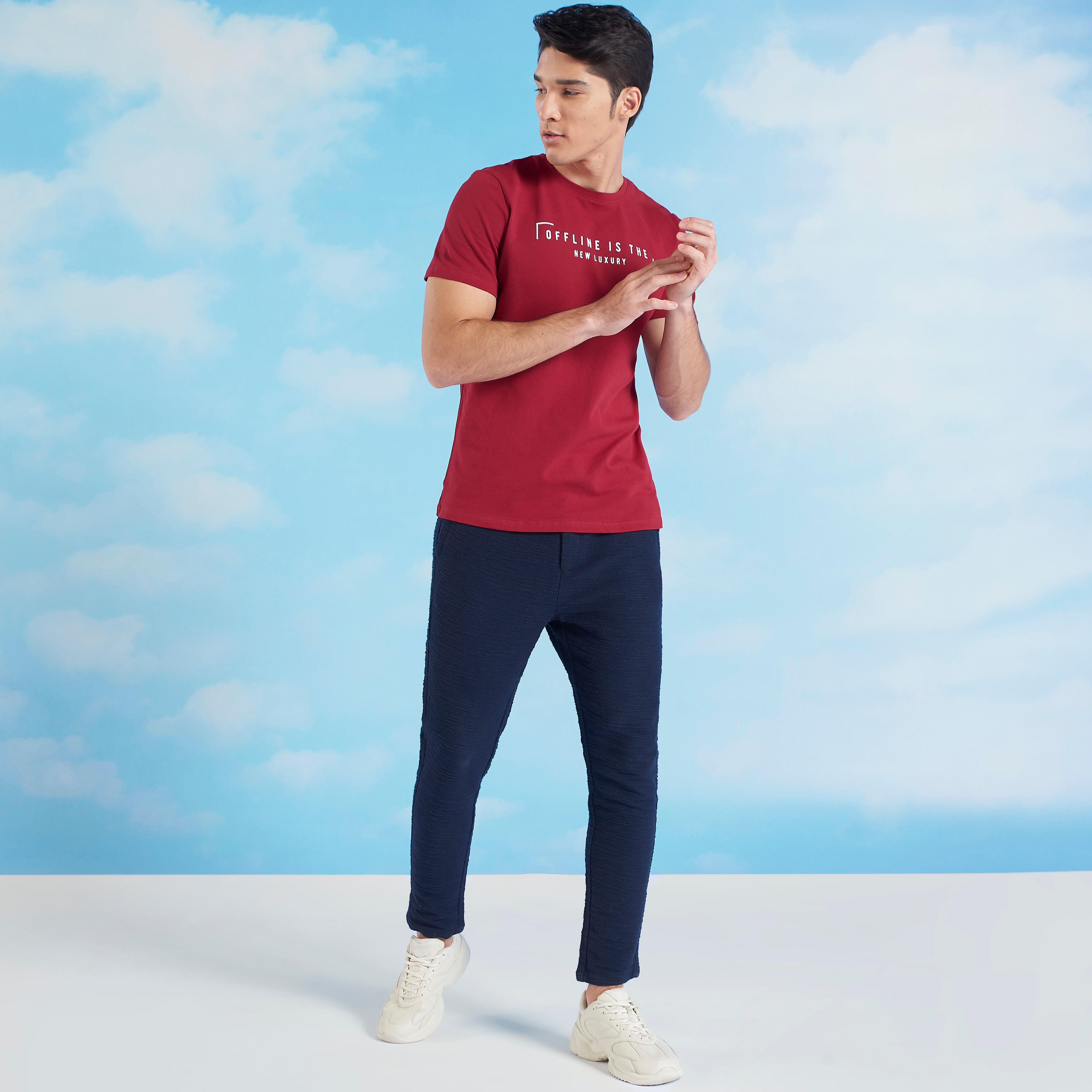 تيشيرت بياقة مستديرة وأكمام قصيرة وطبعات-men-clothing-tshirtsandpolos-tshirts-image-3