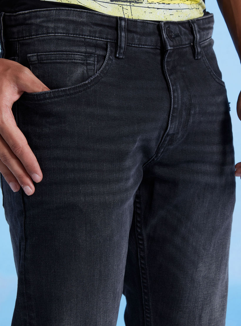 بنطلون جينز سليم ممزق بخصر متوسط الارتفاع وجيوب وحلقات للحزام من آيكونيك-men-clothing-bottoms-jeans-image-3