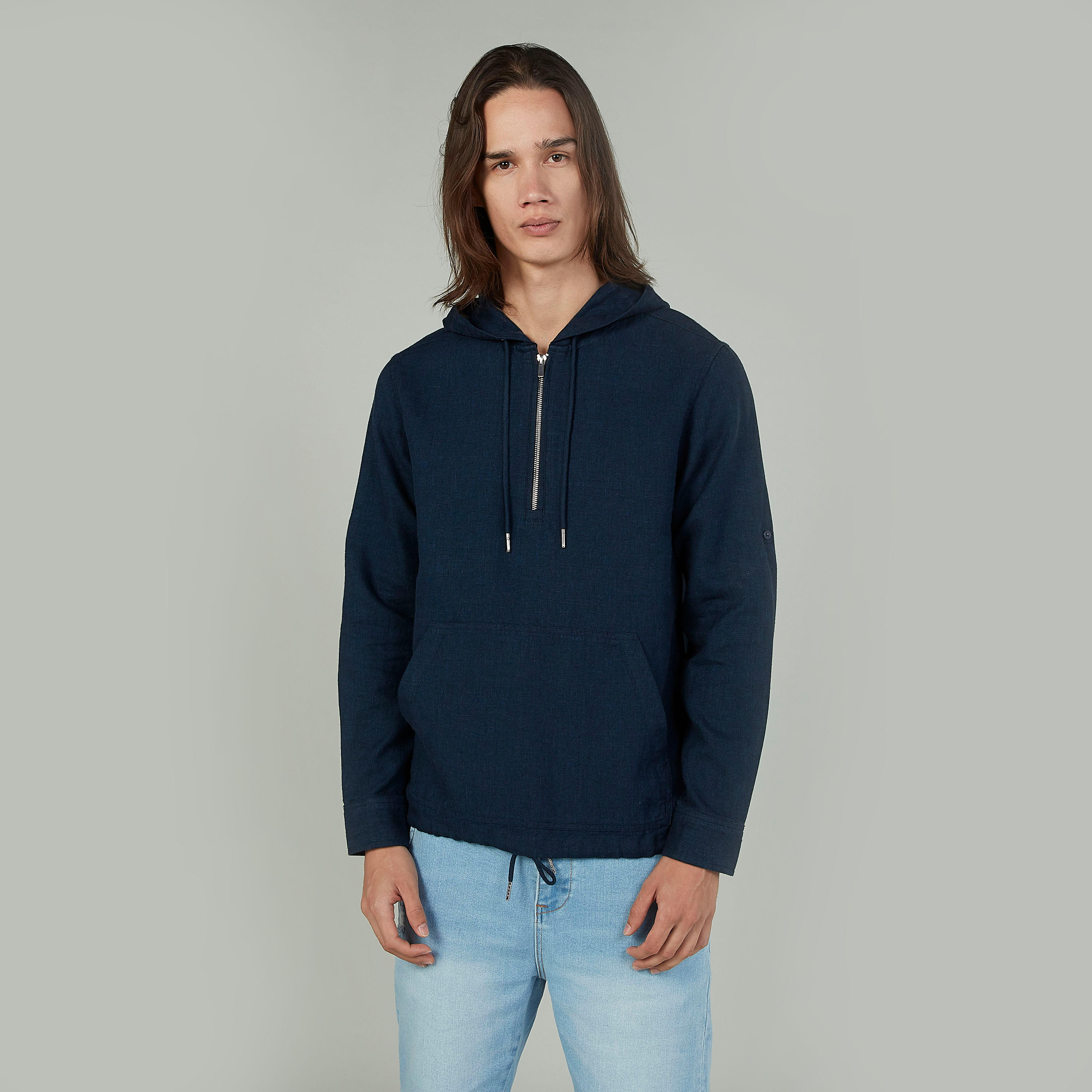 هودي كتّان سليم فيت بسحّاب وجيوب كنغر من آيكونيك-men-winterwear-hoodiesandsweatshirts-image-1