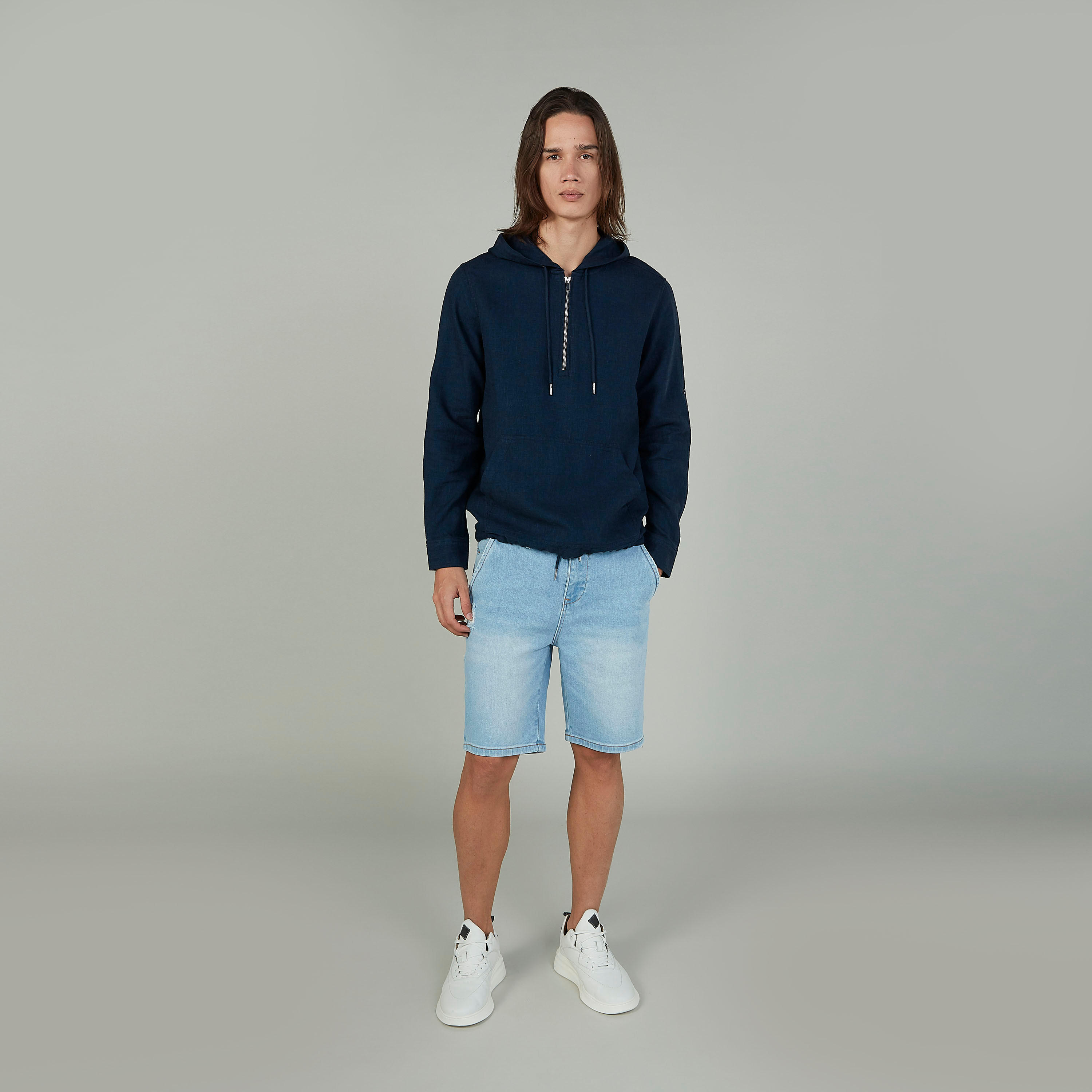 هودي كتّان سليم فيت بسحّاب وجيوب كنغر من آيكونيك-men-winterwear-hoodiesandsweatshirts-image-2