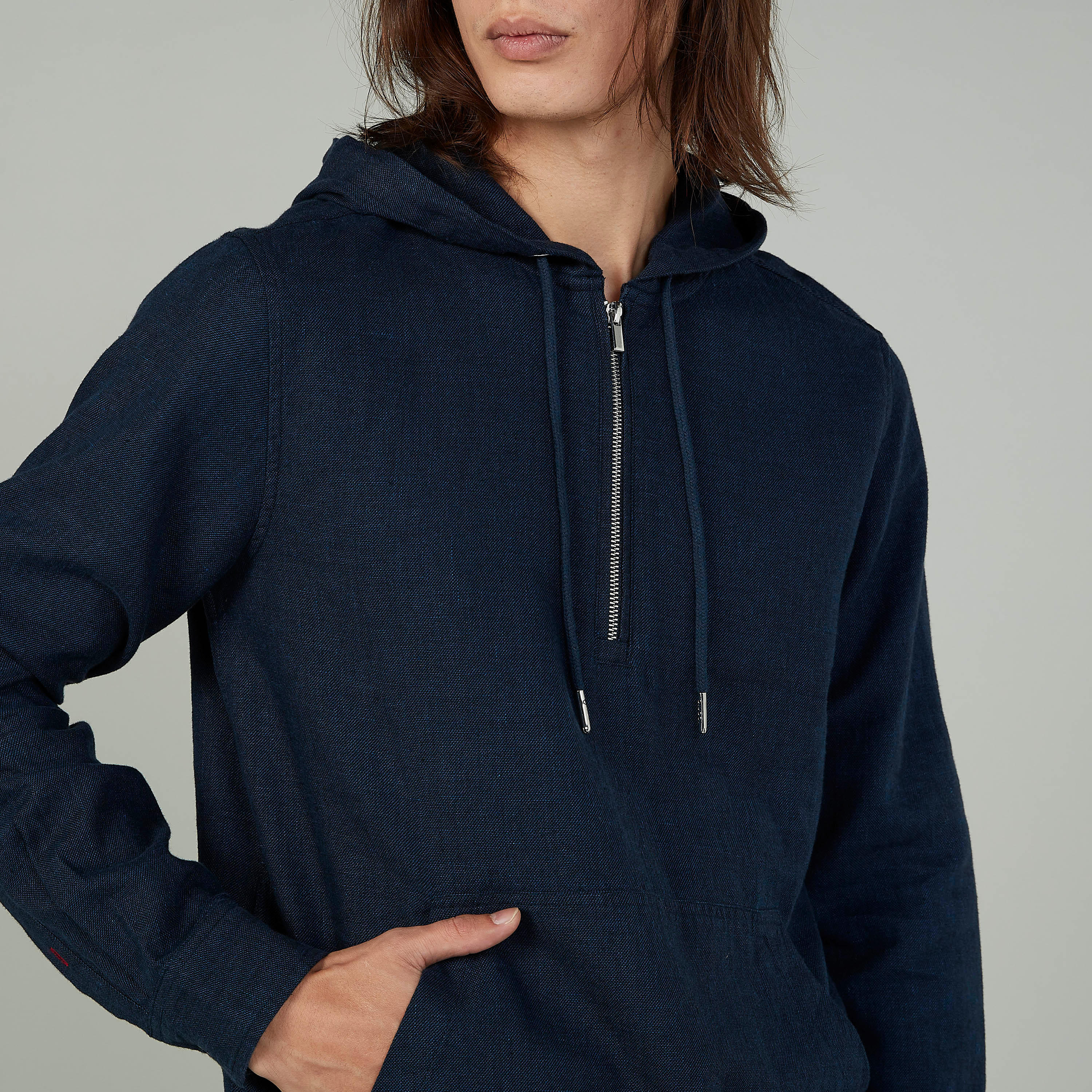 هودي كتّان سليم فيت بسحّاب وجيوب كنغر من آيكونيك-men-winterwear-hoodiesandsweatshirts-image-3