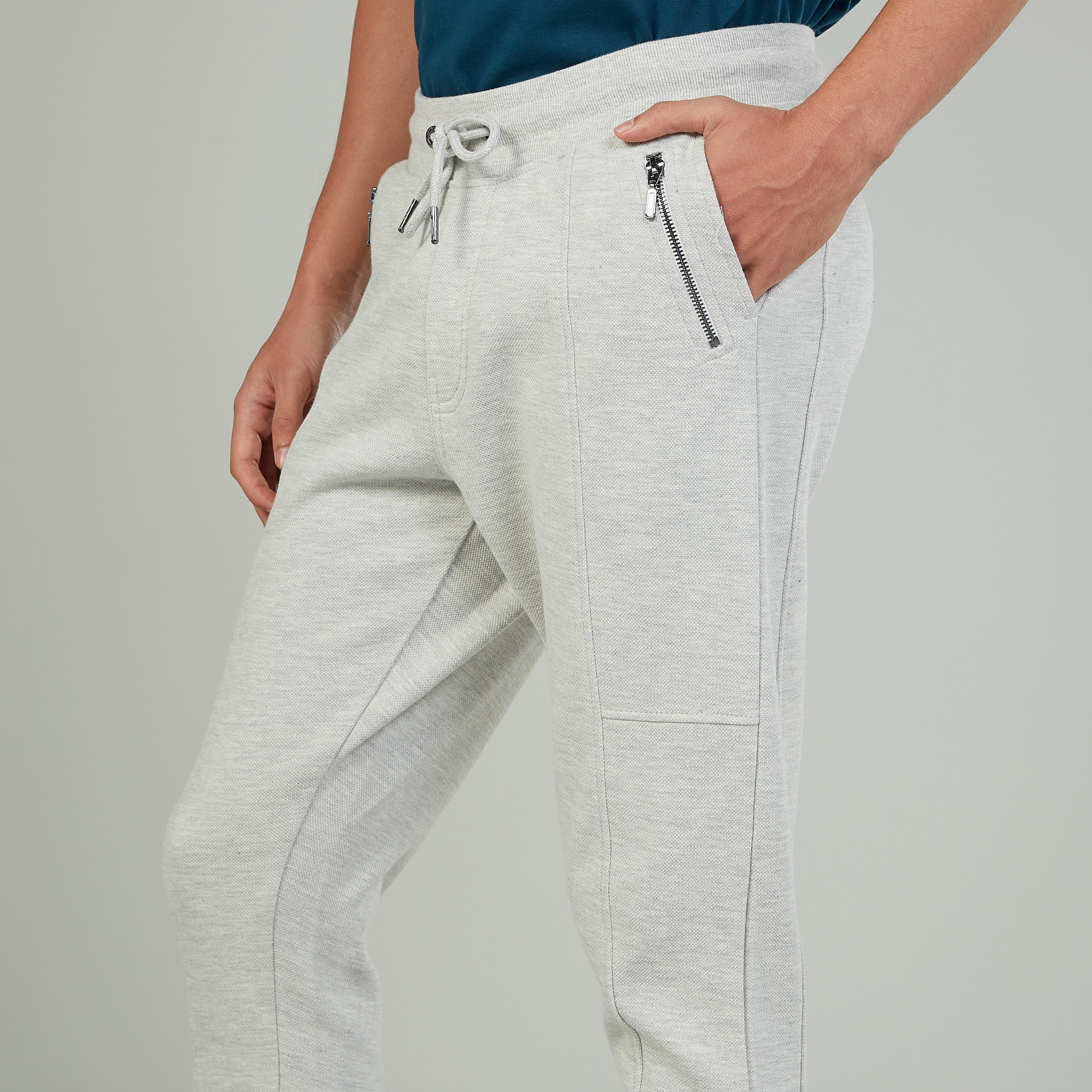 بنطلون رياضي سادة طويل مع تفاصيل جيوب ورباط-men-clothing-bottoms-joggers-image-3
