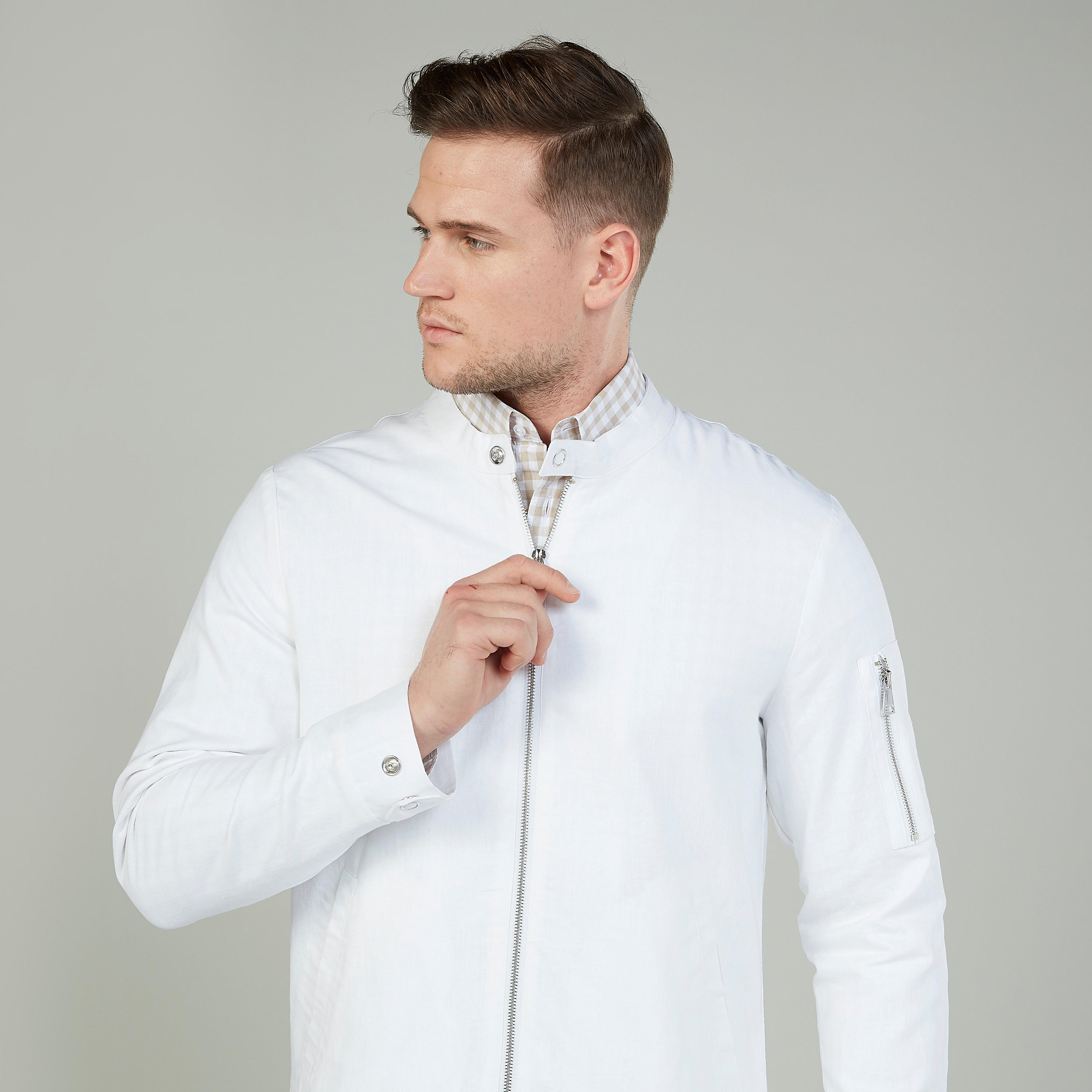 جاكيت بومبر كتّآن بارز الملمس بأكمام طويلة وسحّاب من آيكونيك-men-clothing-jacketsandblazers-jackets-image-3