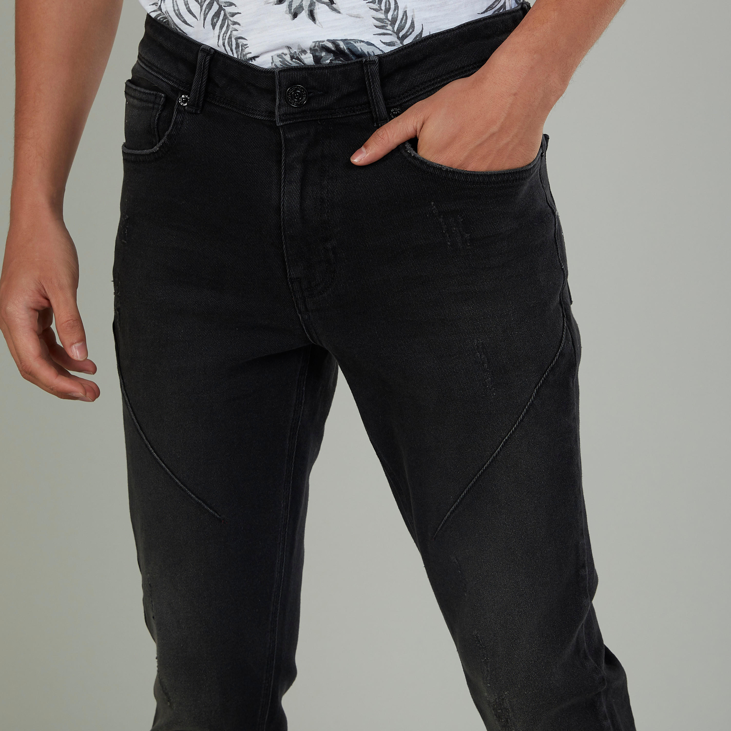 بنطلون جينز سليم بخصر متوسط الارتفاع وجيوب من آيكونيك-men-clothing-bottoms-jeans-image-3