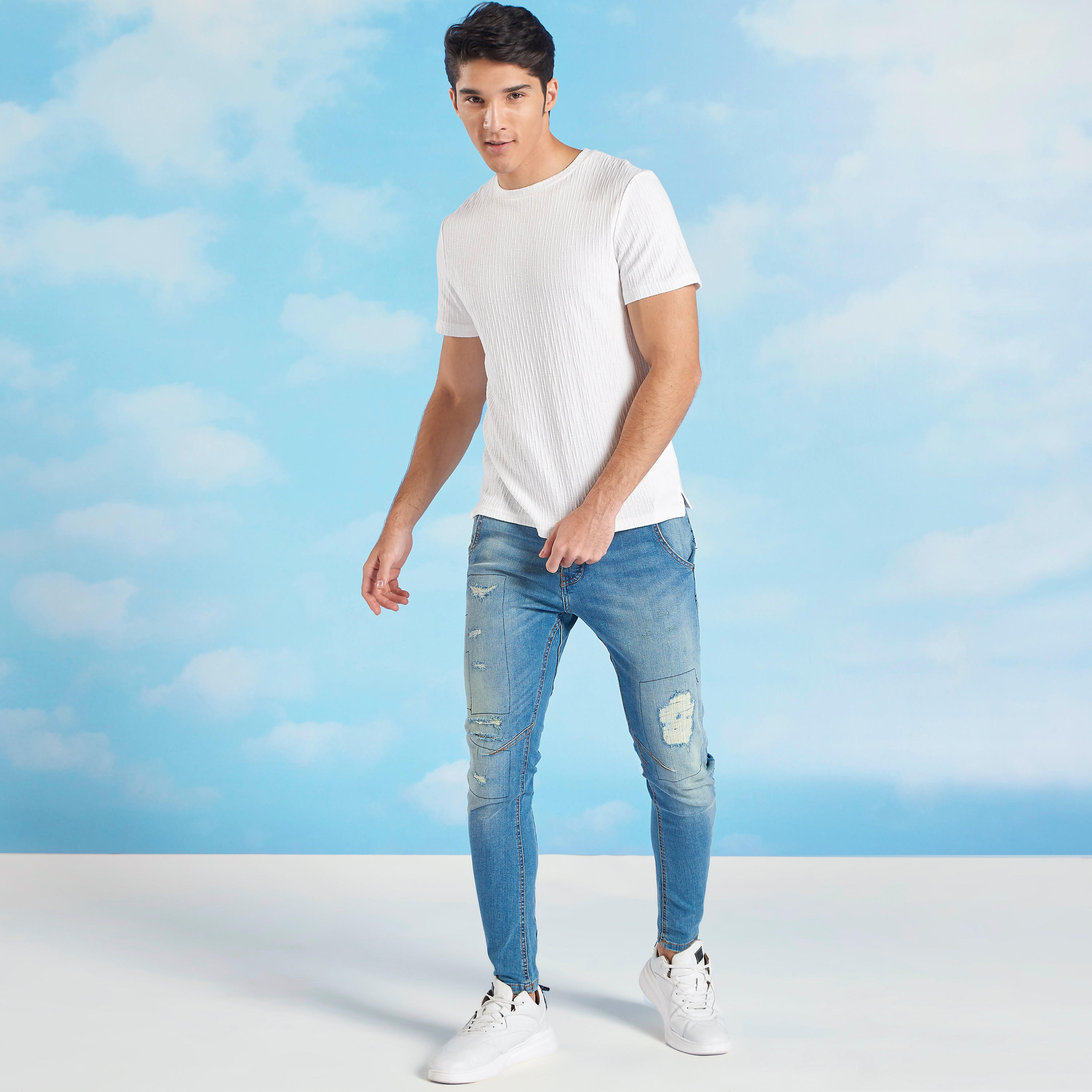 تيشيرت سادة سليم بياقة ضيقة وأكمام قصيرة من آيكونيك-men-clothing-tshirtsandpolos-tshirts-image-2