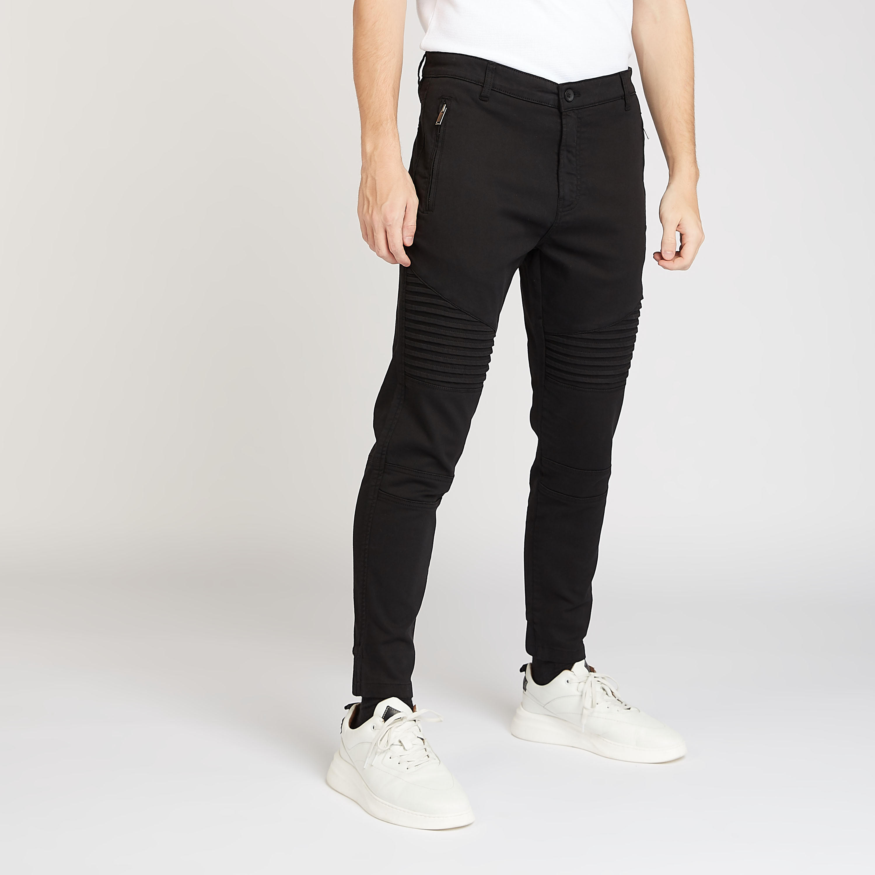 Sustainable Iconic Textured Jeans with Pockets and Belt Loops-men-clothing-bottoms-jeans-image-1