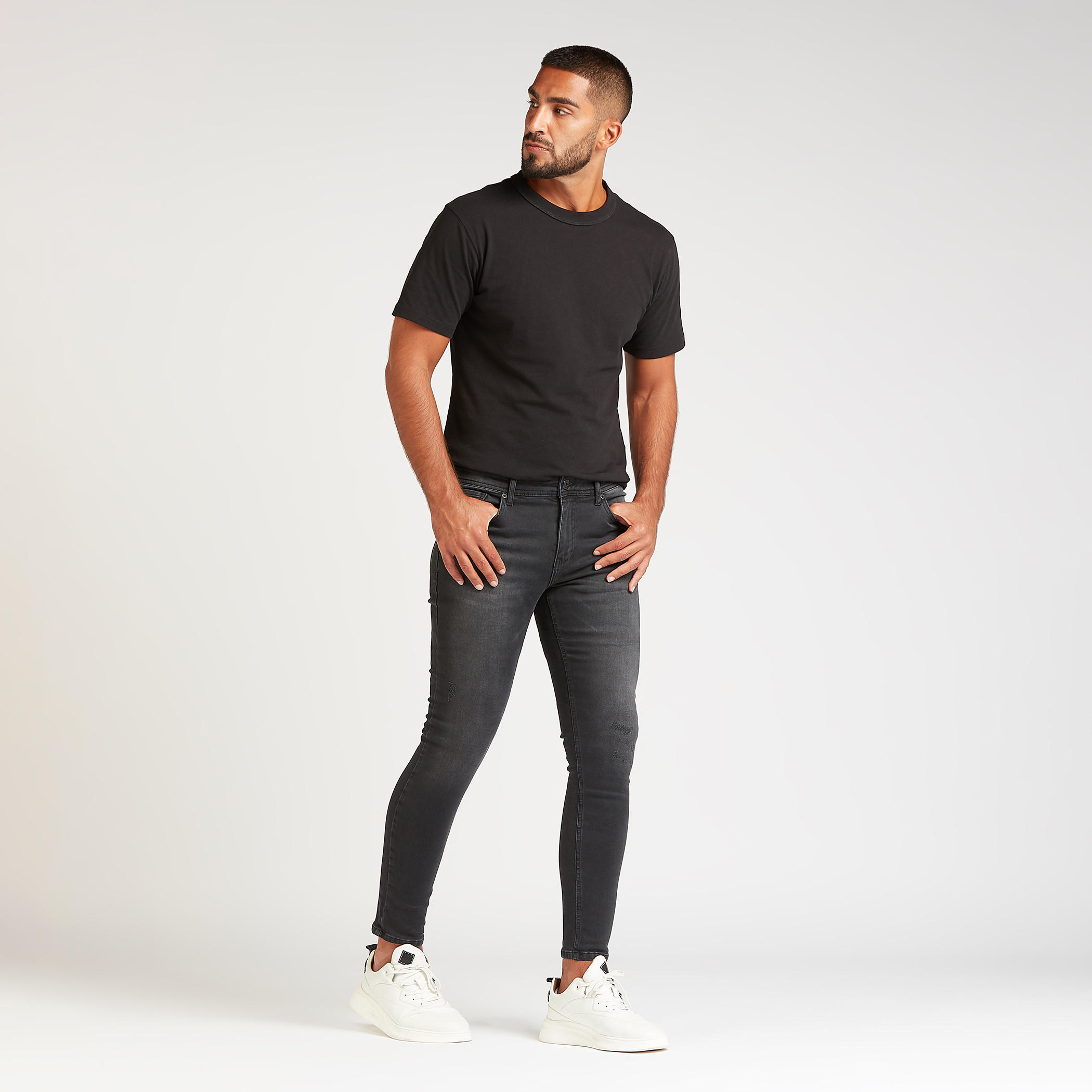 بنطلون جينز سادة سليم بخصر متوسط الارتفاع وجيوب من آيكونيك-men-clothing-bottoms-jeans-image-2