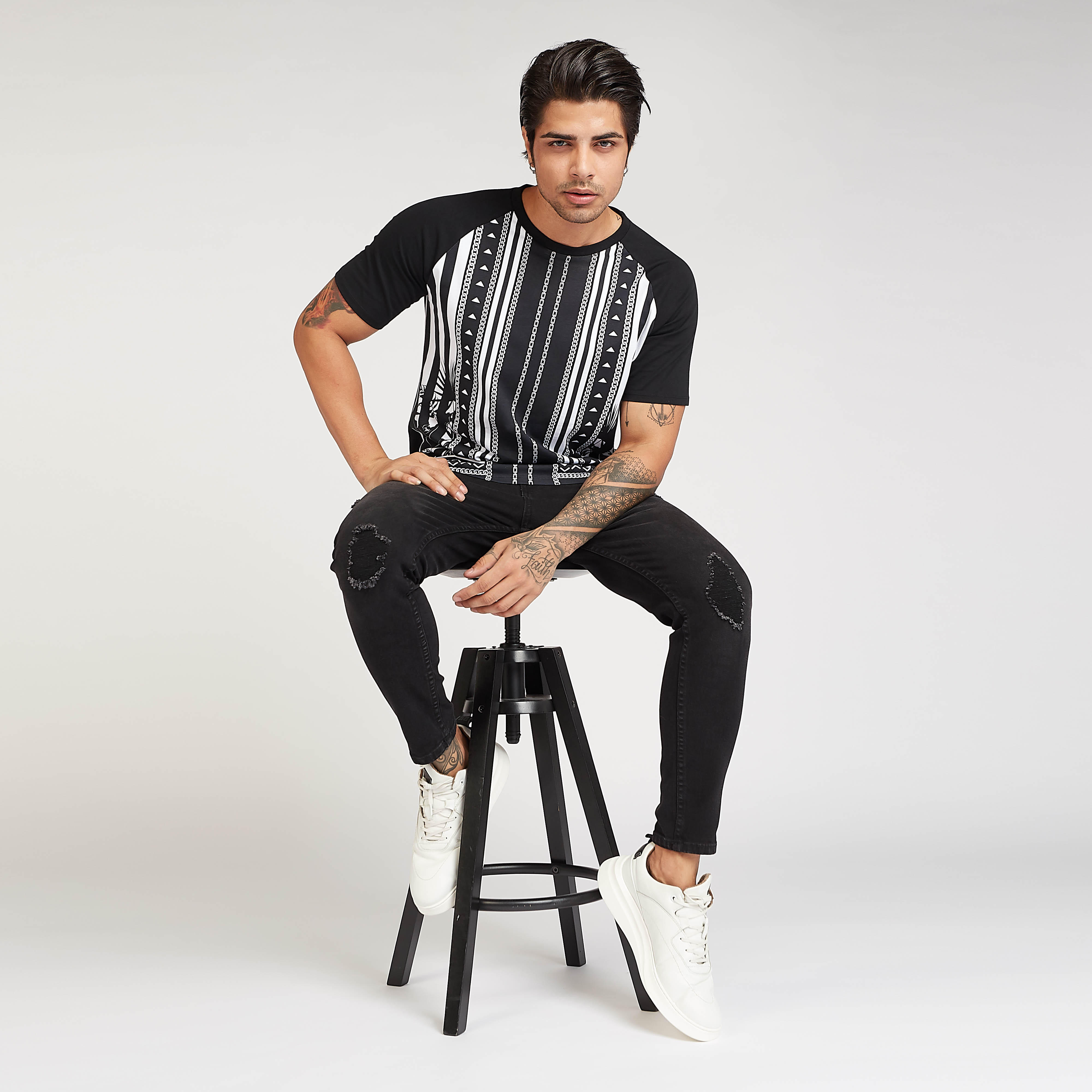 Slim Fit Printed T-shirt with Crew Neck and Short Sleeves-men-clothing-tshirtsandpolos-tshirts-image-2