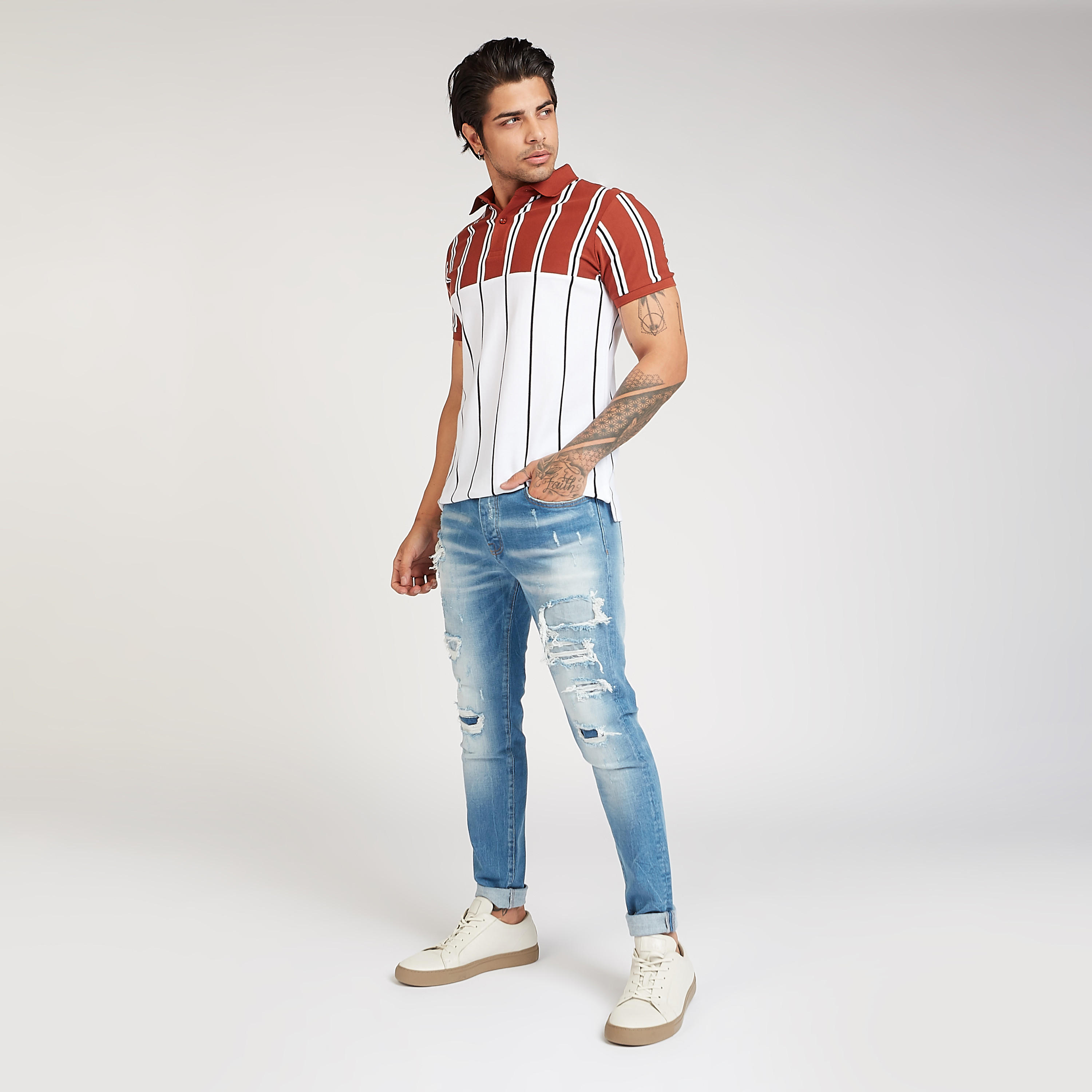 تيشيرت بولو مخطط بياقة عادية وأكمام قصيرة-men-clothing-tshirtsandpolos-polos-image-4