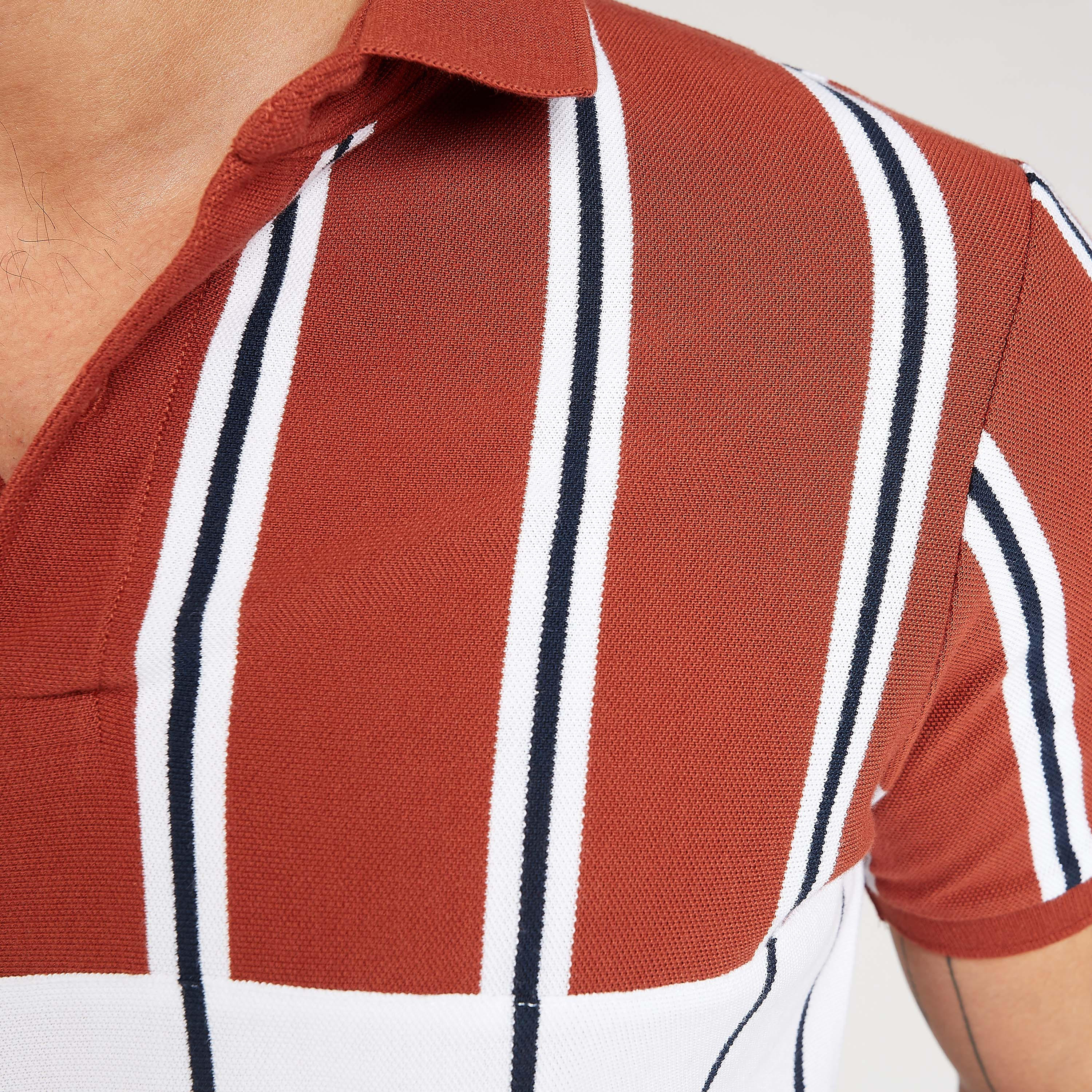 تيشيرت بولو مخطط بياقة عادية وأكمام قصيرة-men-clothing-tshirtsandpolos-polos-image-1