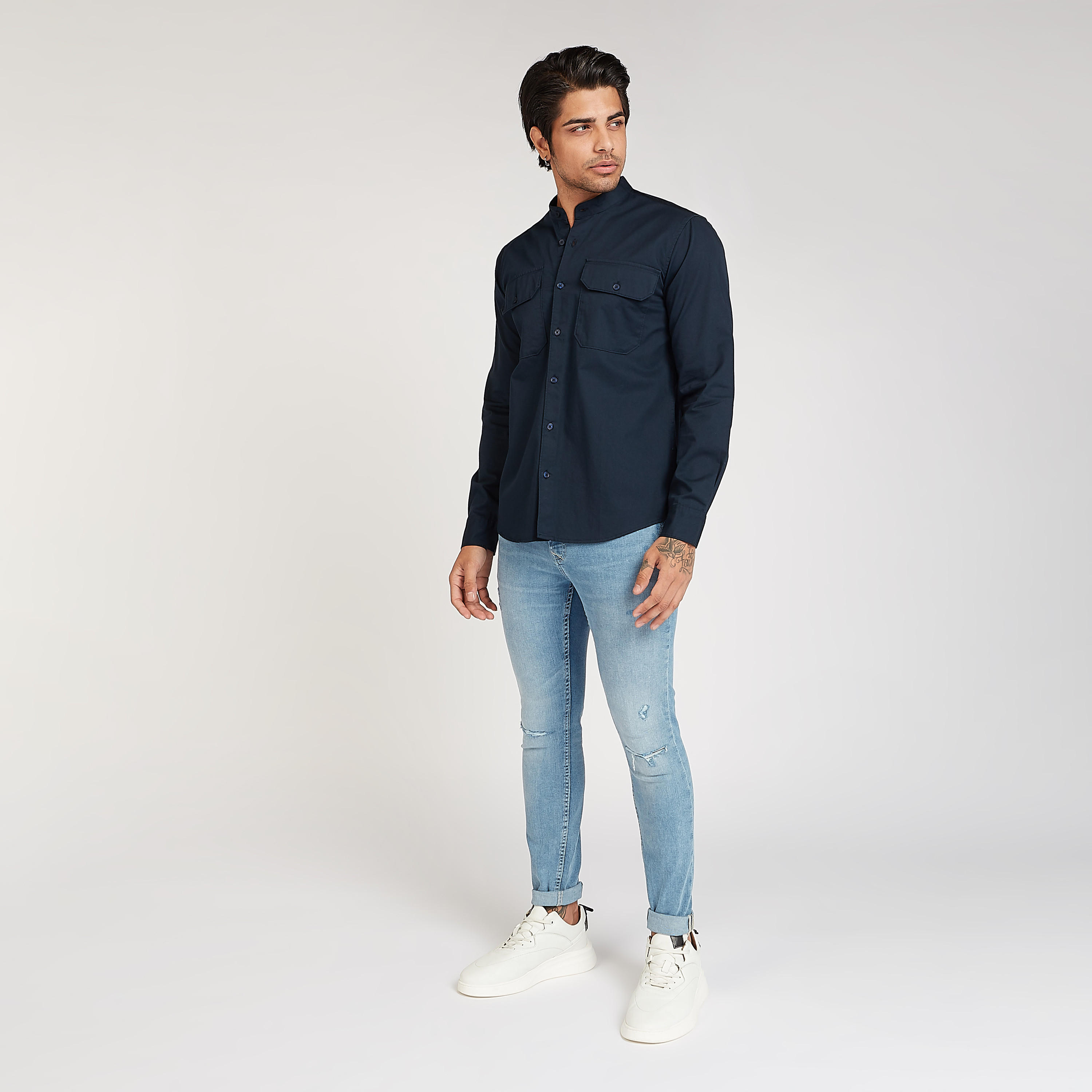 قميص مستدام سادة بياقة عادية وأكمام طويلة من آيكونيك-men-clothing-shirts-image-13