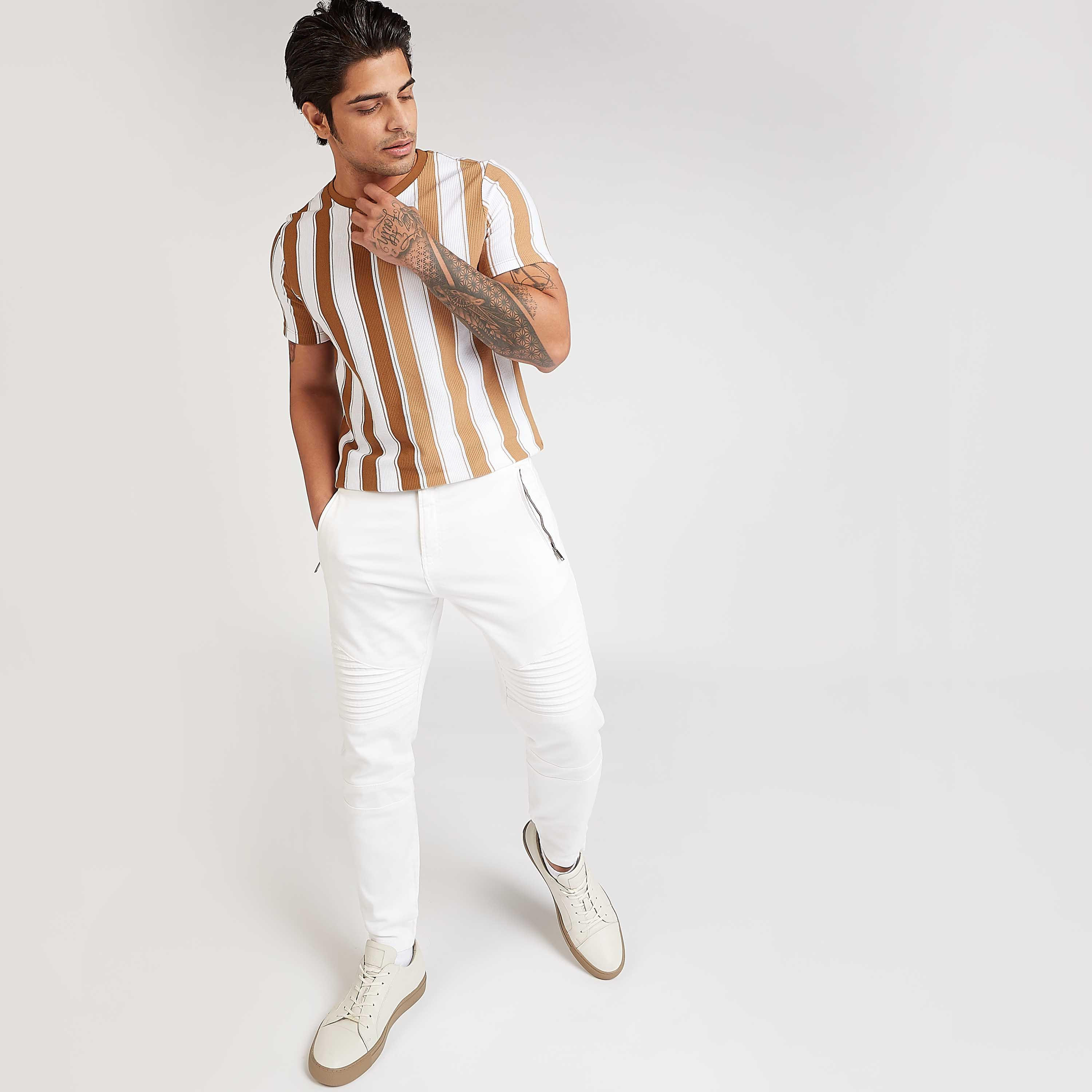 تيشيرت مستدام سليم مخطط بأكمام قصيرة من آيكونيك-men-clothing-tshirtsandpolos-tshirts-image-2