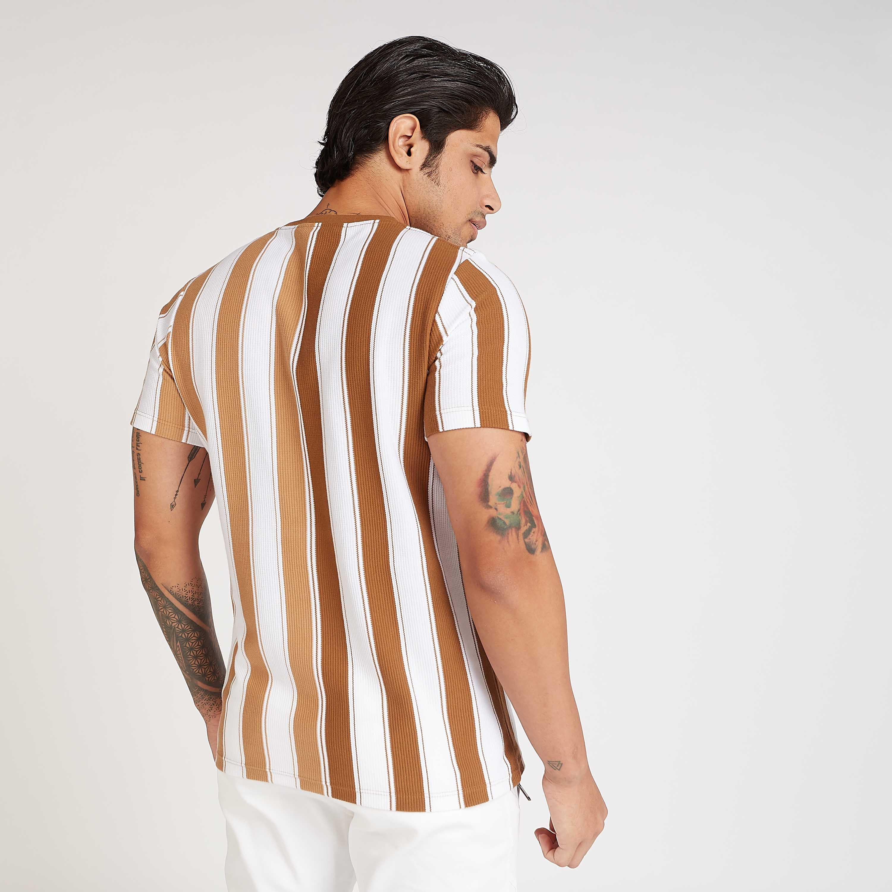 تيشيرت مستدام سليم مخطط بأكمام قصيرة من آيكونيك-men-clothing-tshirtsandpolos-tshirts-image-3