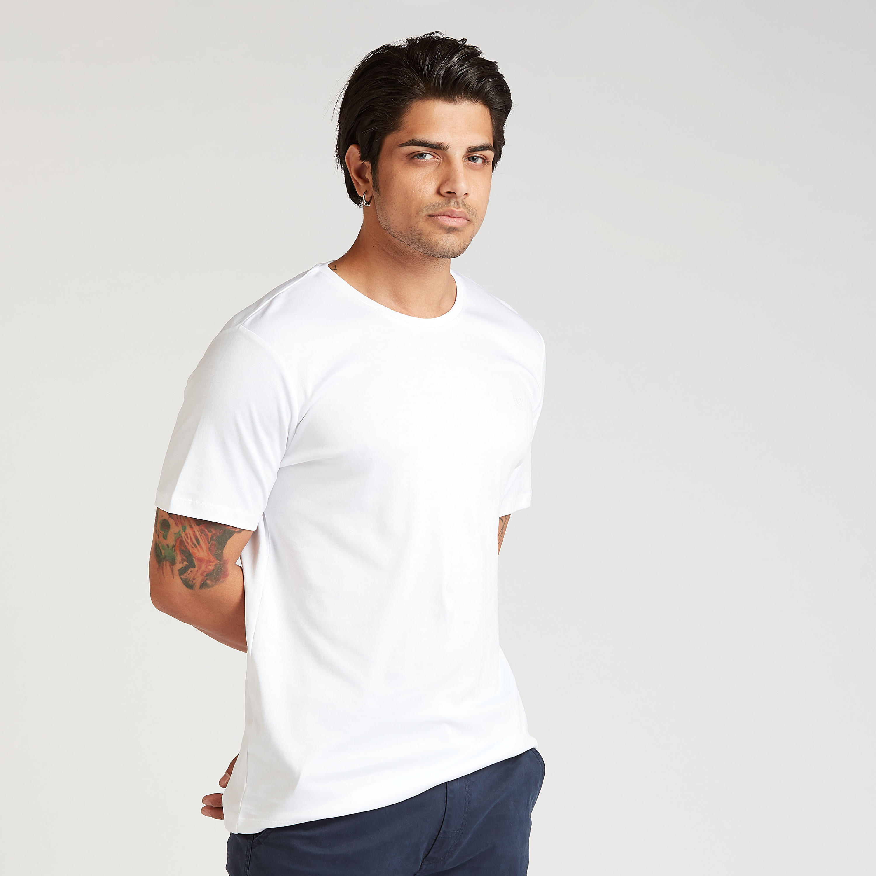 تيشيرت بقصة سليم سادة بياقة ضيقة وأكمام قصيرة من آيكونيك-men-clothing-tshirtsandpolos-tshirts-image-4