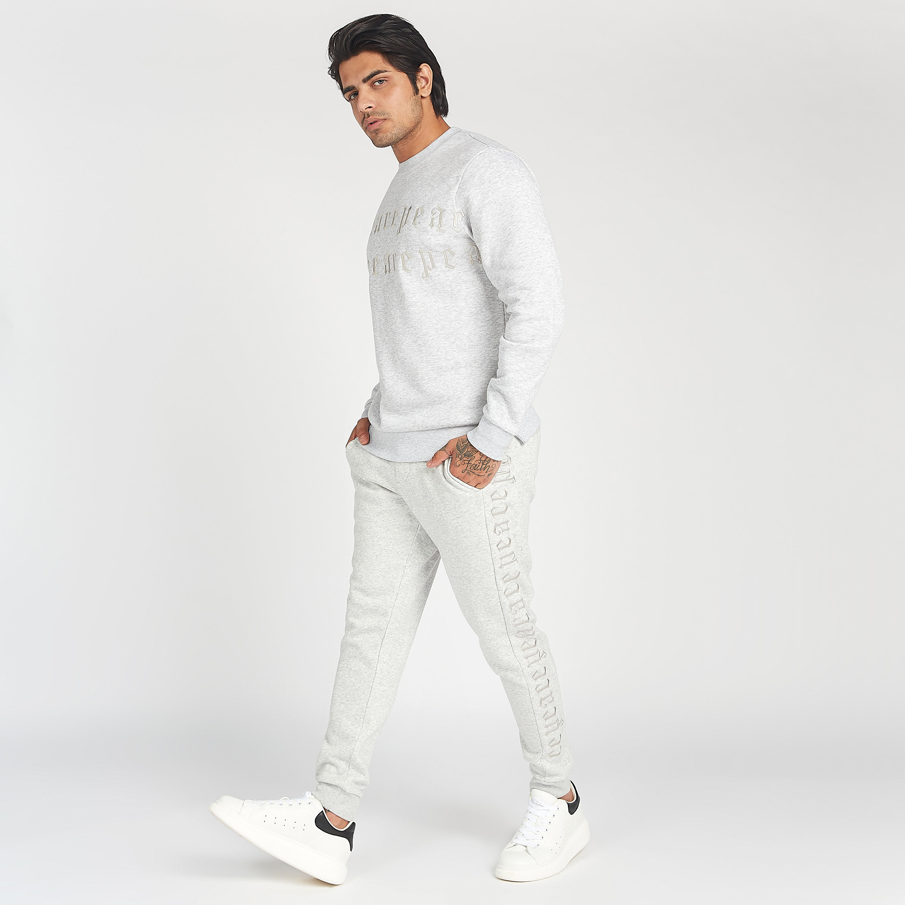 بنطلون رياضي مستدام مطرز برباط للإغلاق من آيكونيك-men-clothing-bottoms-joggers-image-2
