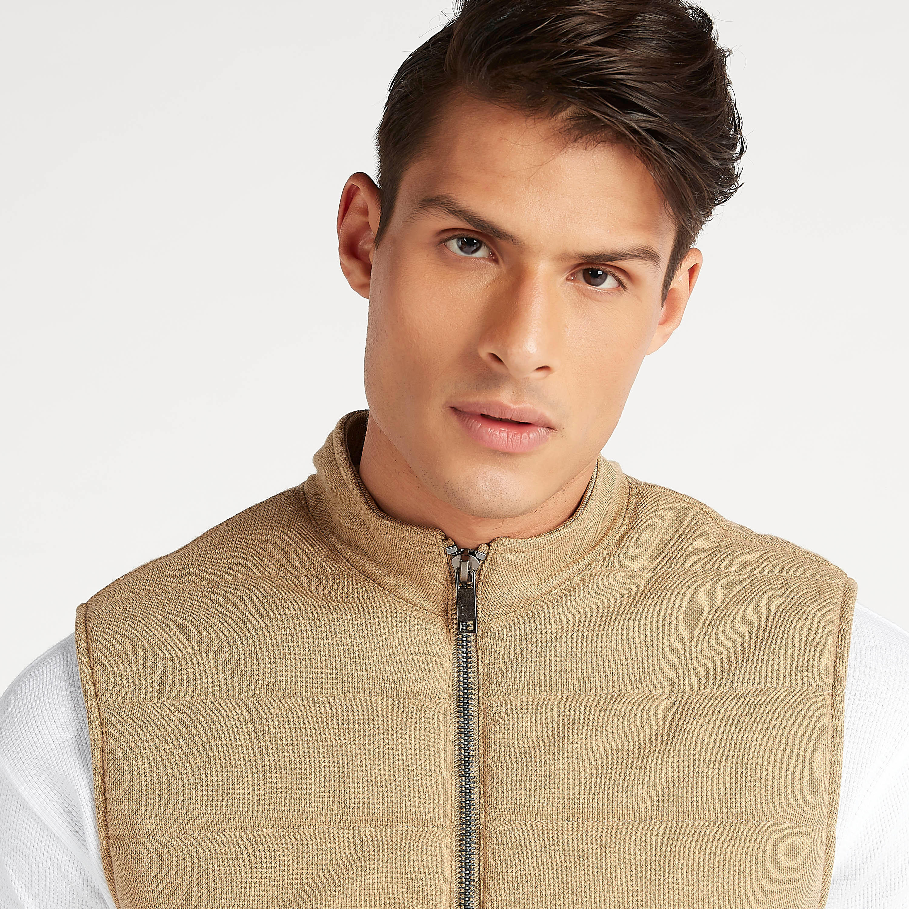 جيليه سليم فيت مبطّن بجيوب بسحّاب من آيكونيك-men-clothing-jacketsandblazers-jackets-image-3