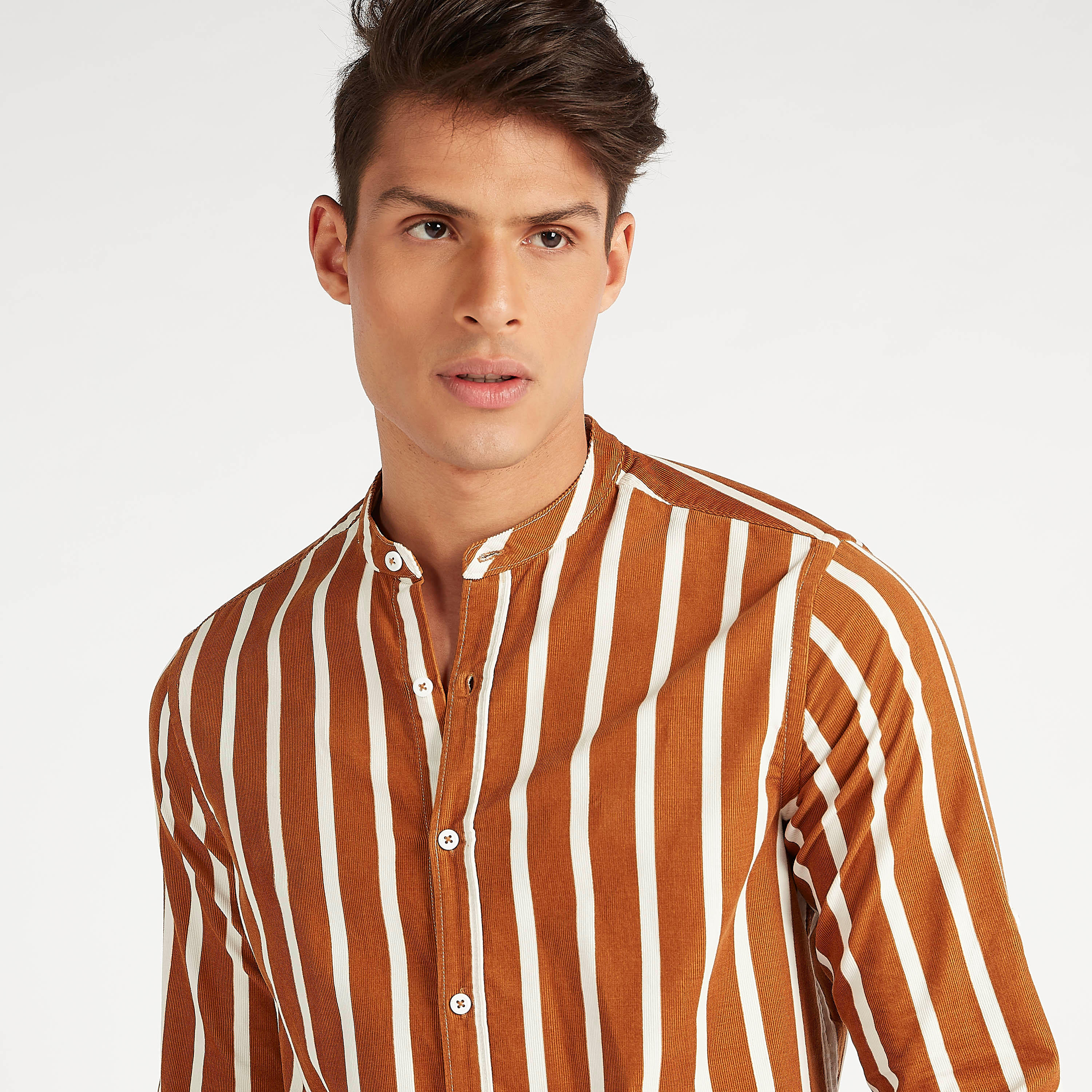 قميص مستدام مخطط بياقة ماندارين وأكمام طويلة من آيكونيك-men-clothing-shirts-image-6