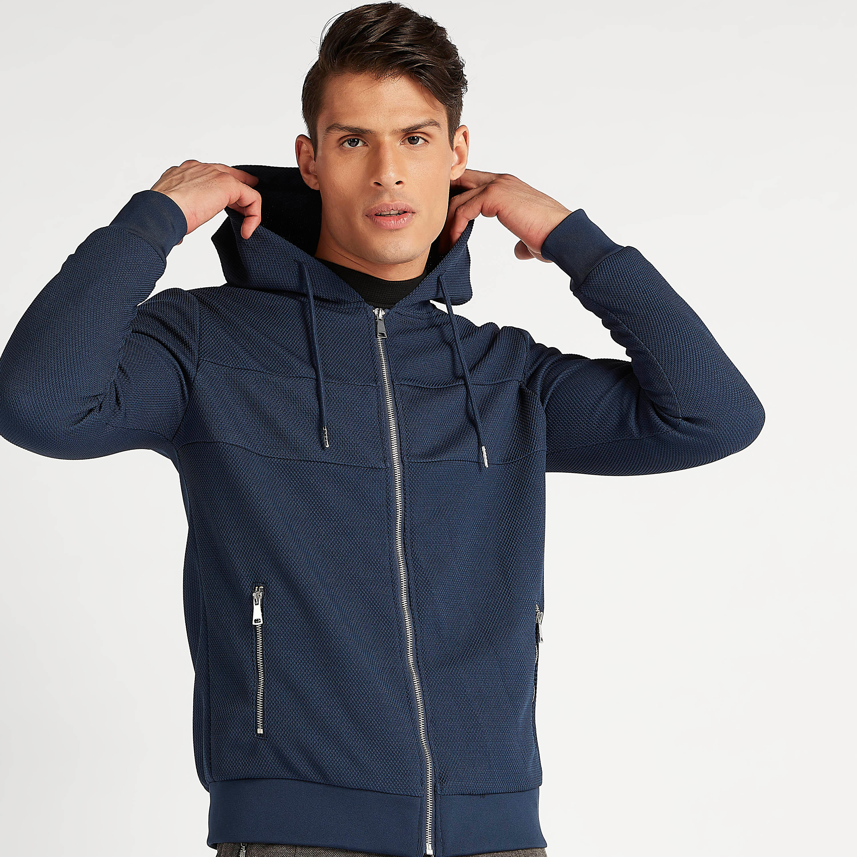 جاكيت مستدام سليم فيت بارز الملمس بأكمام طويلة-men-clothing-jacketsandblazers-jackets-image-5
