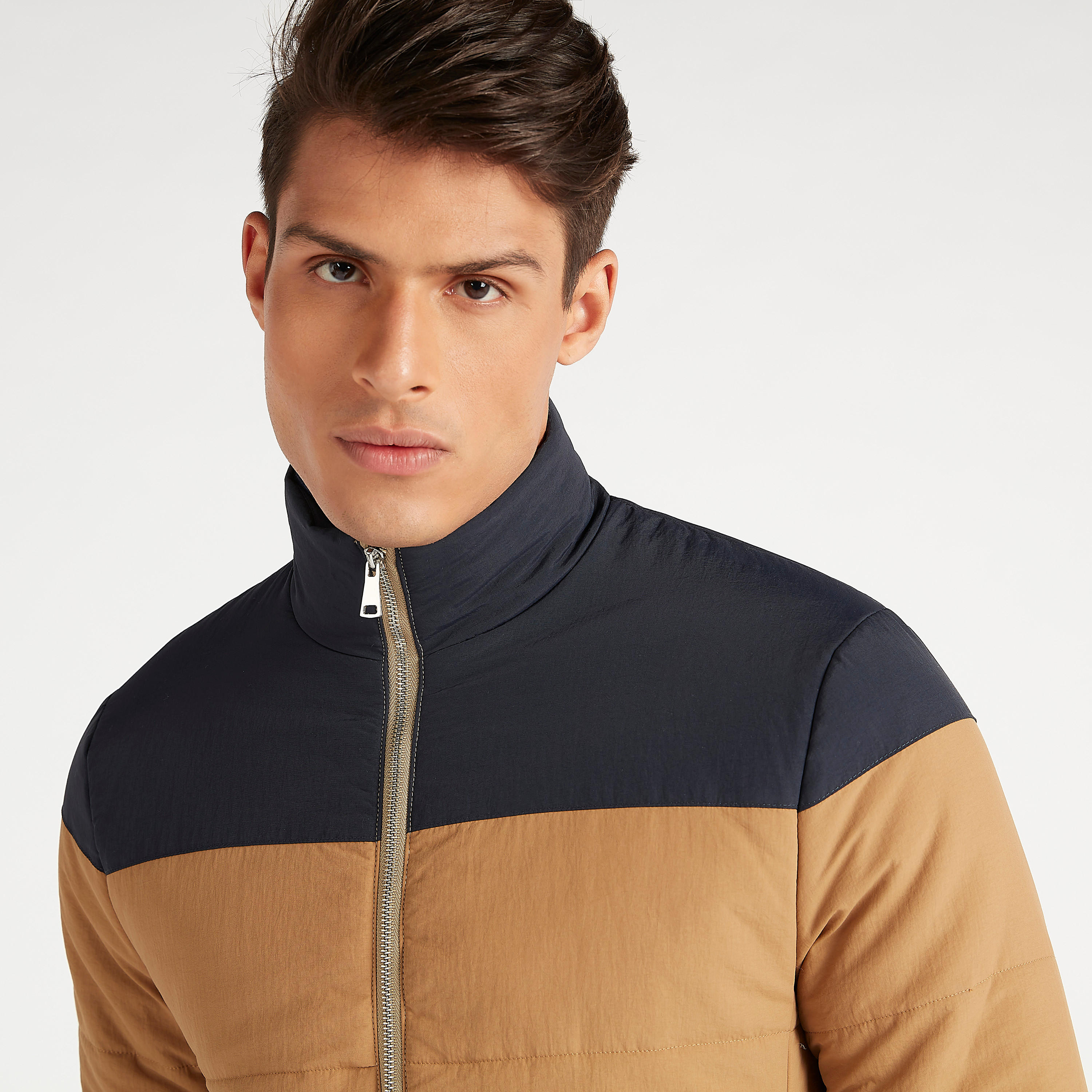 جاكيت مبطّن بسحّاب وأكمام طويلة وجيوب من آيكونيك-men-clothing-jacketsandblazers-jackets-image-3
