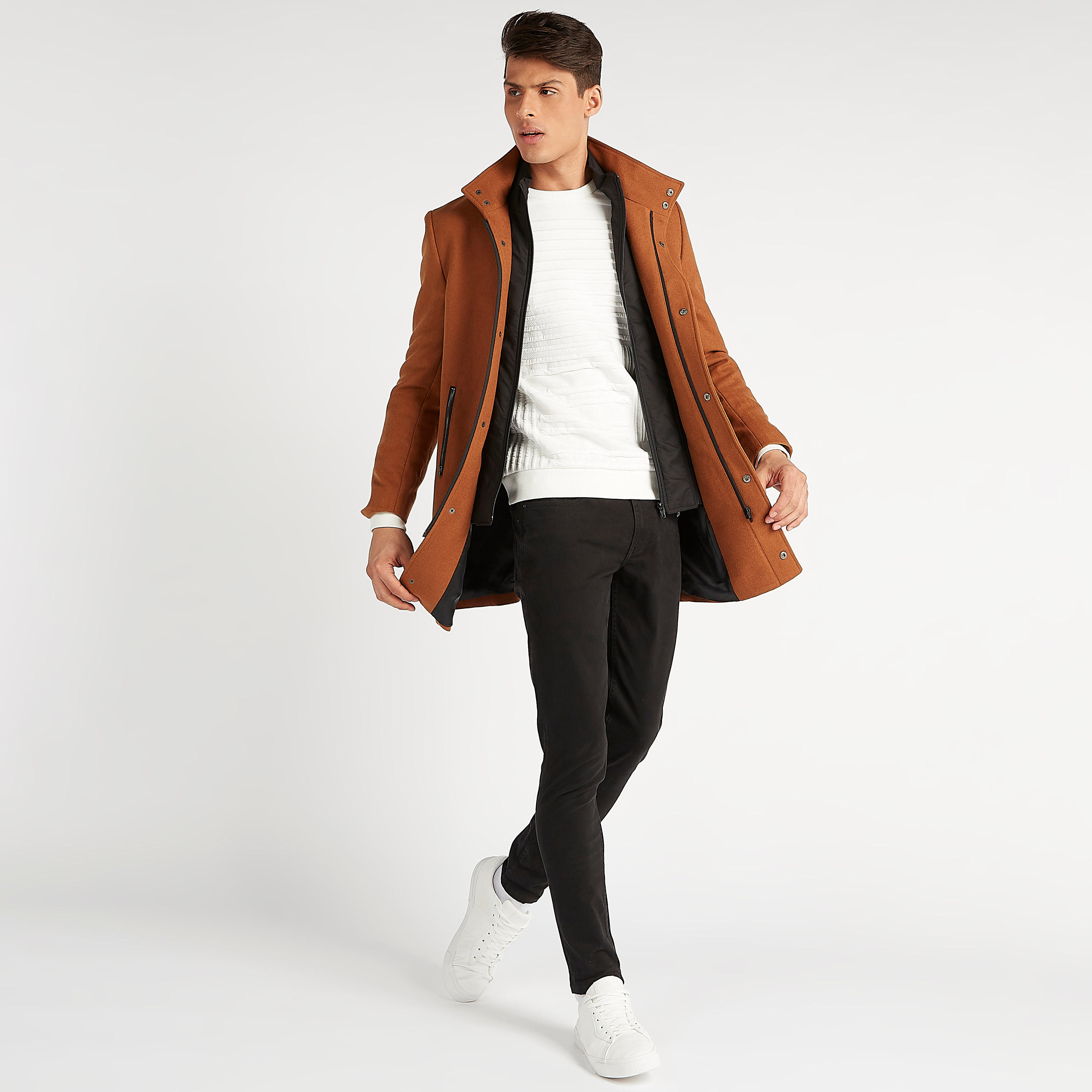 جاكيت طويل بسحّاب وأكمام طويلة وجيوب من آيكونيك-men-clothing-jacketsandblazers-jackets-image-2