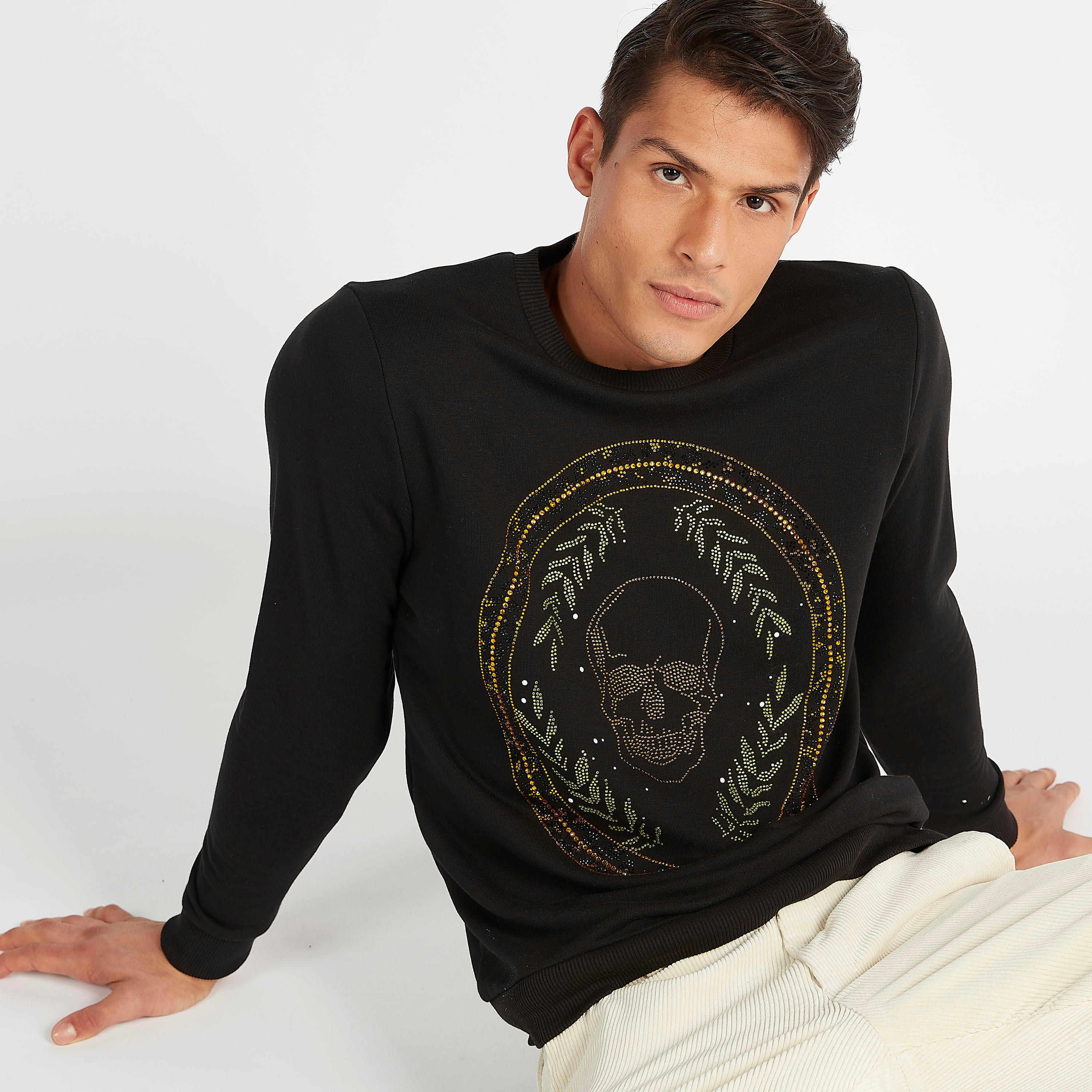 سويت شيرت مزيّن بأكمام طويلة وياقة ضيّقة من آيكونيك-men-winterwear-hoodiesandsweatshirts-image-5