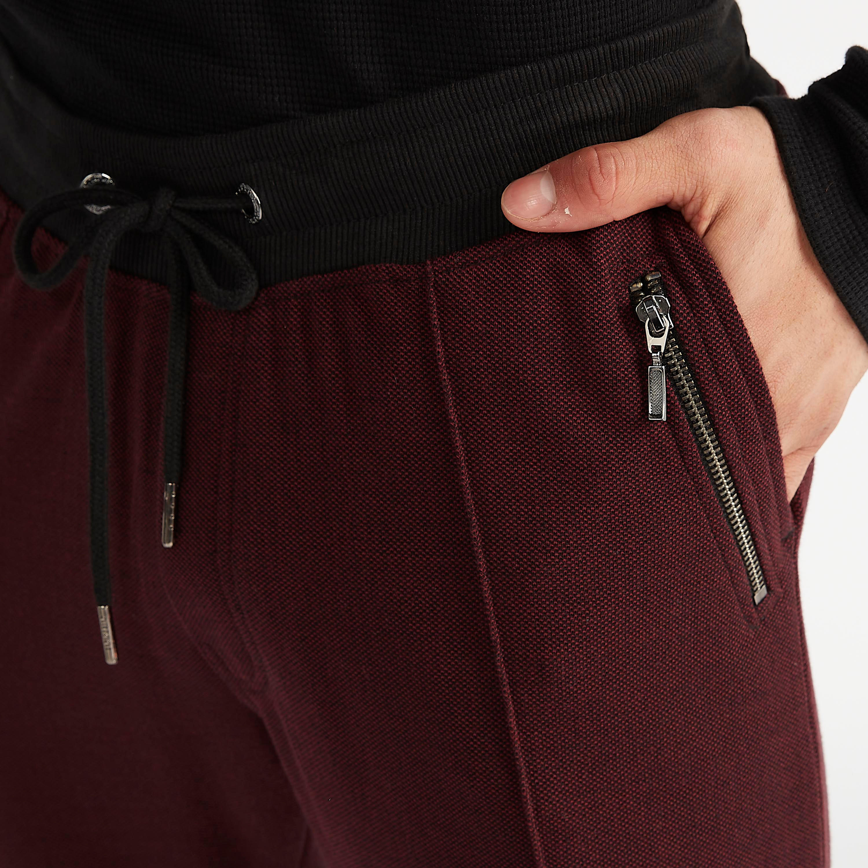 بنطلون رياضي سادة بخصر مطّاطي وجيوب من ايكونيك-men-clothing-bottoms-joggers-image-3