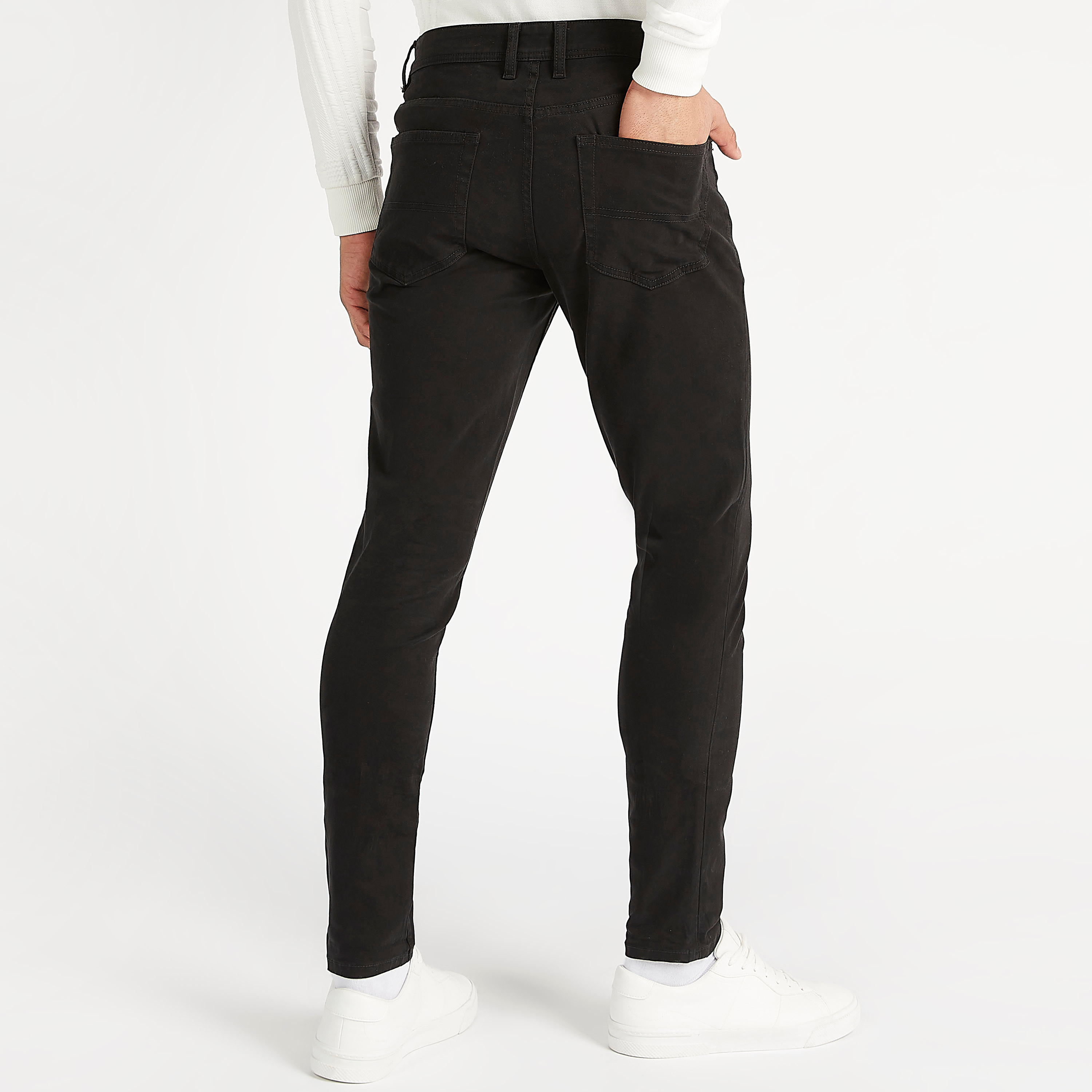 بنطلون مستدام سادة بخصر متوسّط الإرتفاع وجيوب-men-clothing-bottoms-trousersandchinos-trousers-image-4