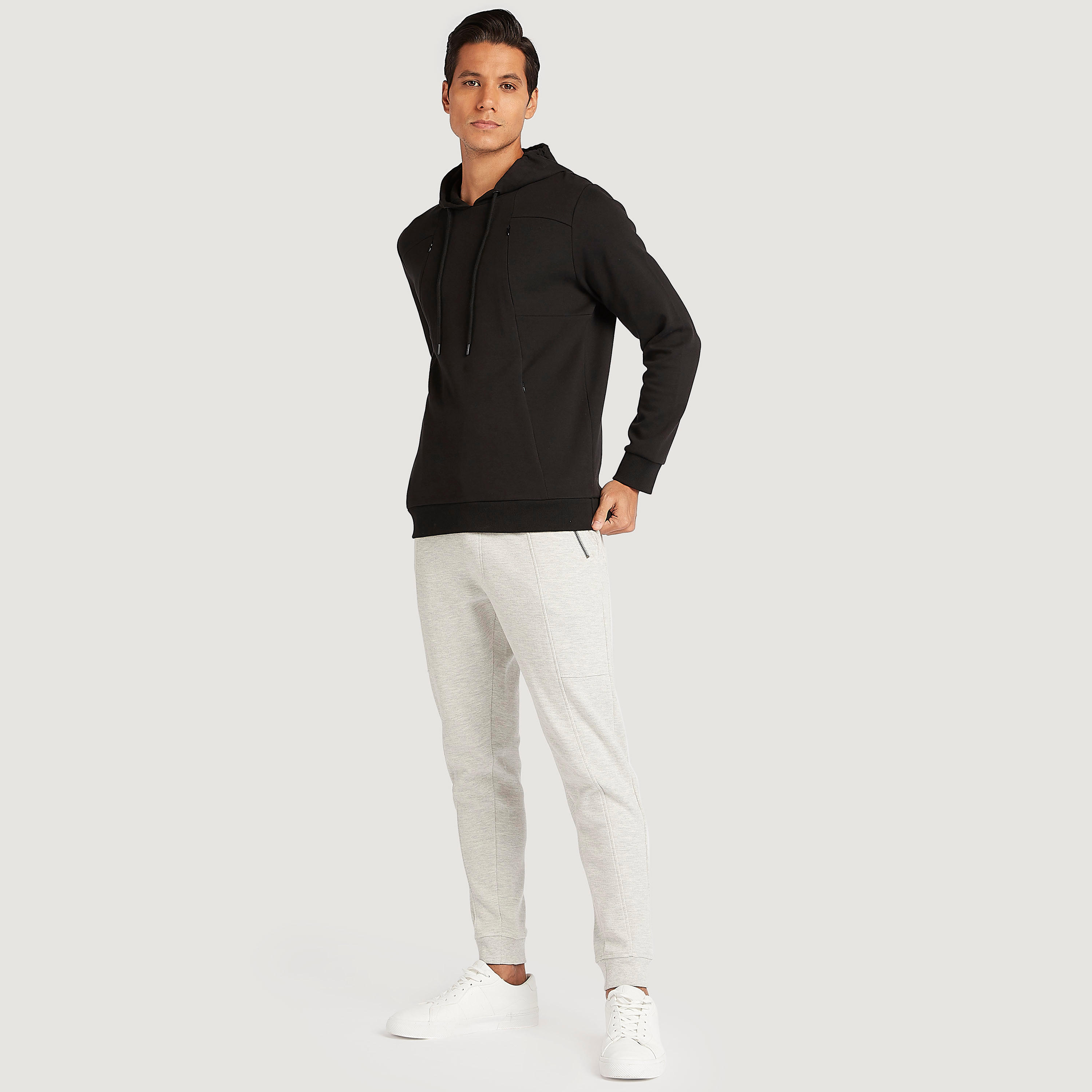 هودي سادة بسحّاب وأكمام طويلة وجيوب من آيكونيك-men-winterwear-hoodiesandsweatshirts-image-7