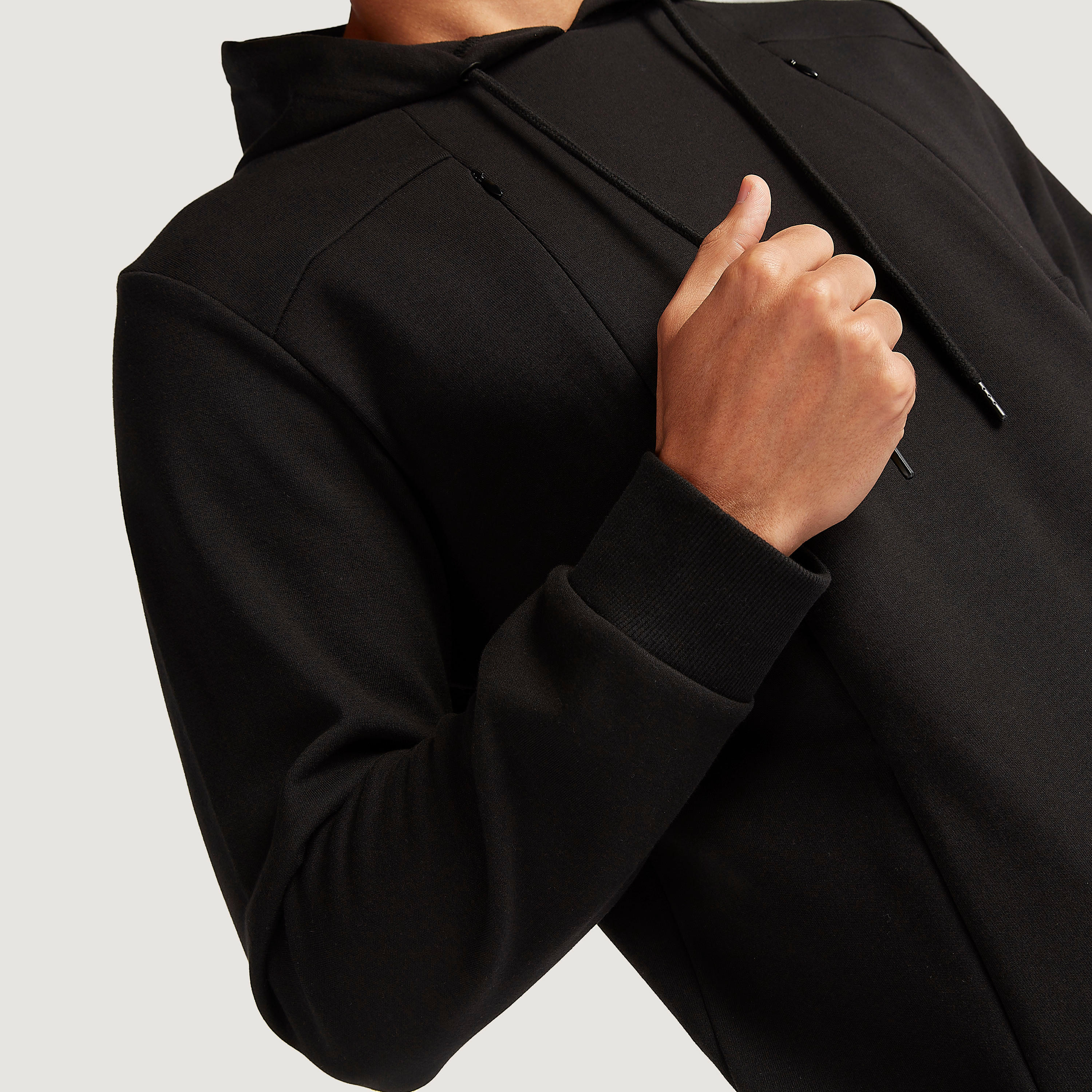 هودي سادة بسحّاب وأكمام طويلة وجيوب من آيكونيك-men-winterwear-hoodiesandsweatshirts-image-10