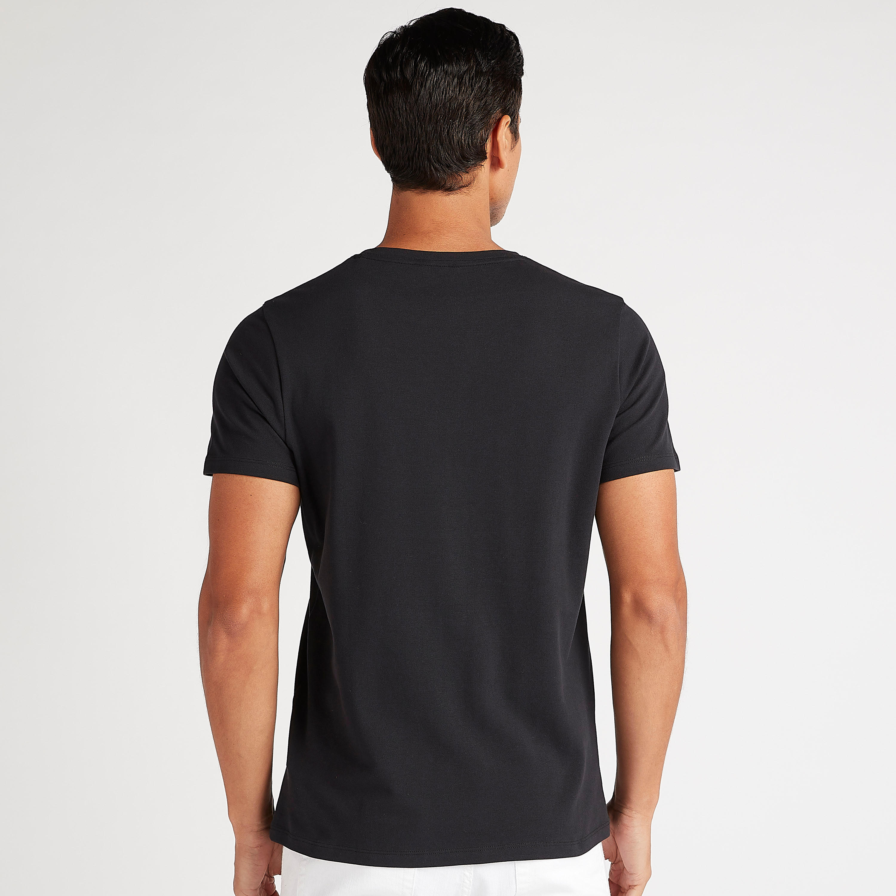 تيشيرت بياقة ضيّقة وأكمام قصيرة وطبعات من آيكونيك-men-clothing-tshirtsandpolos-tshirts-image-3