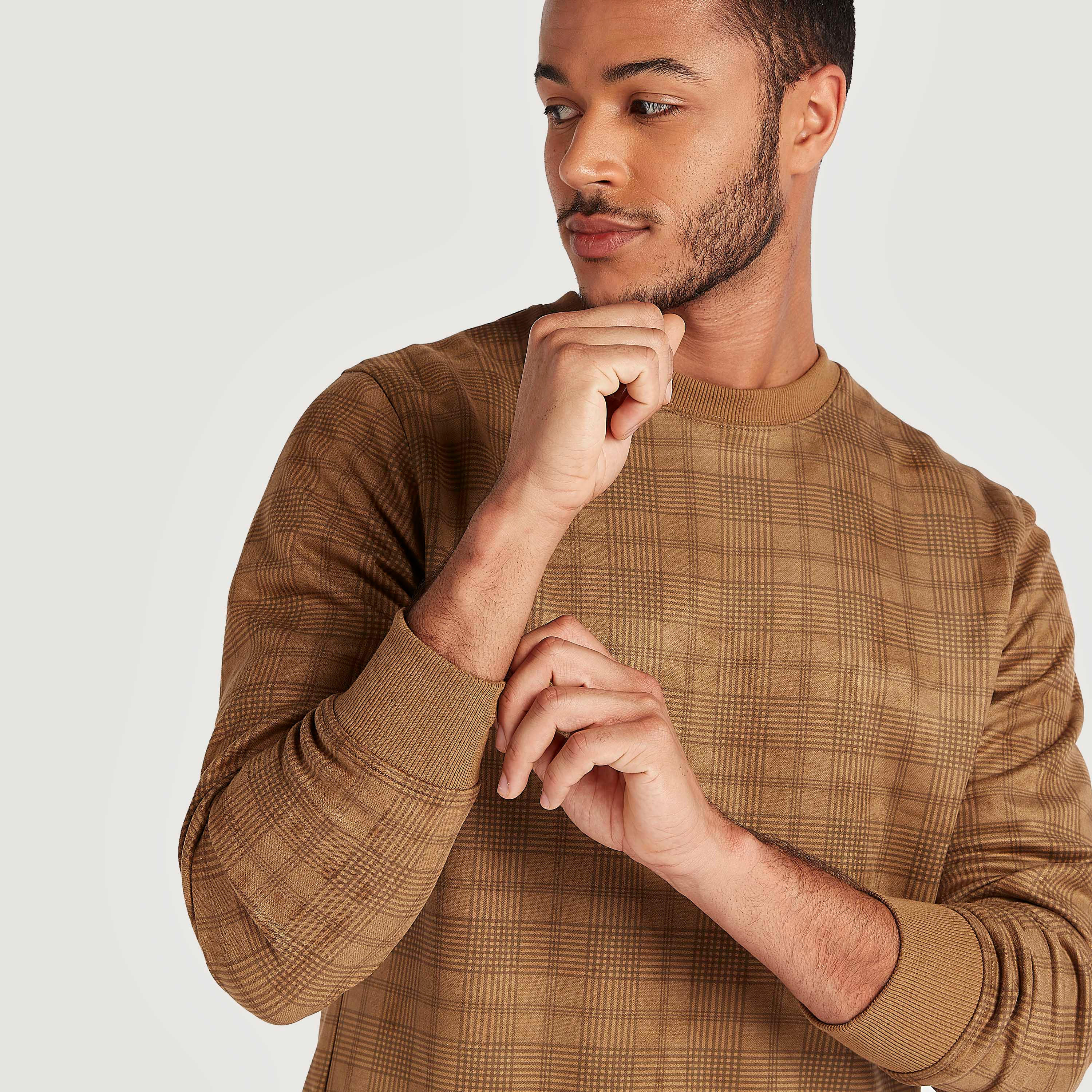 سويت شيرت مستدام كاروهات بأكمام طويلة من آيكونيك-men-winterwear-hoodiesandsweatshirts-image-5