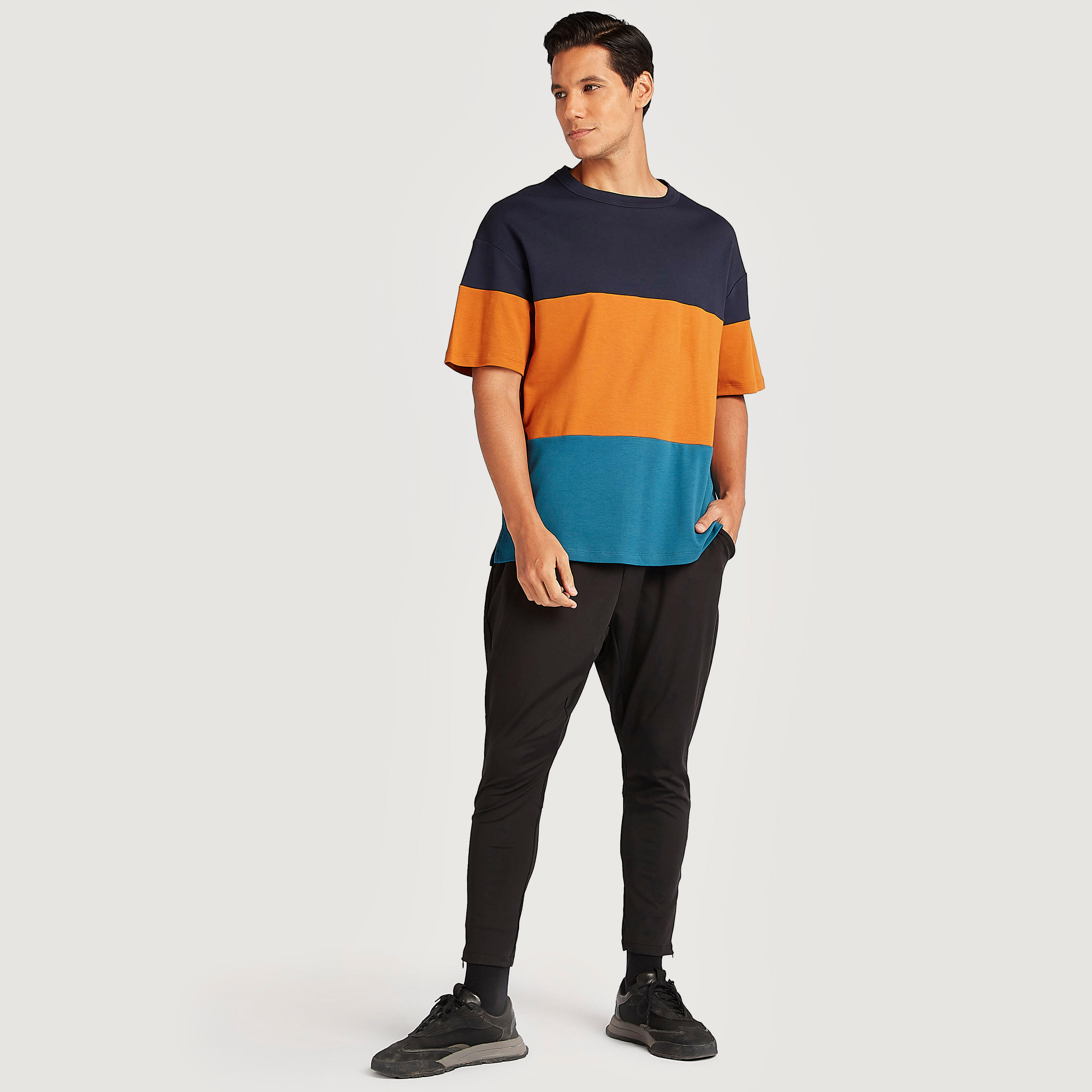 Solid Relaxed Fit Joggers with Drawstring Closure-men-clothing-bottoms-joggers-image-2