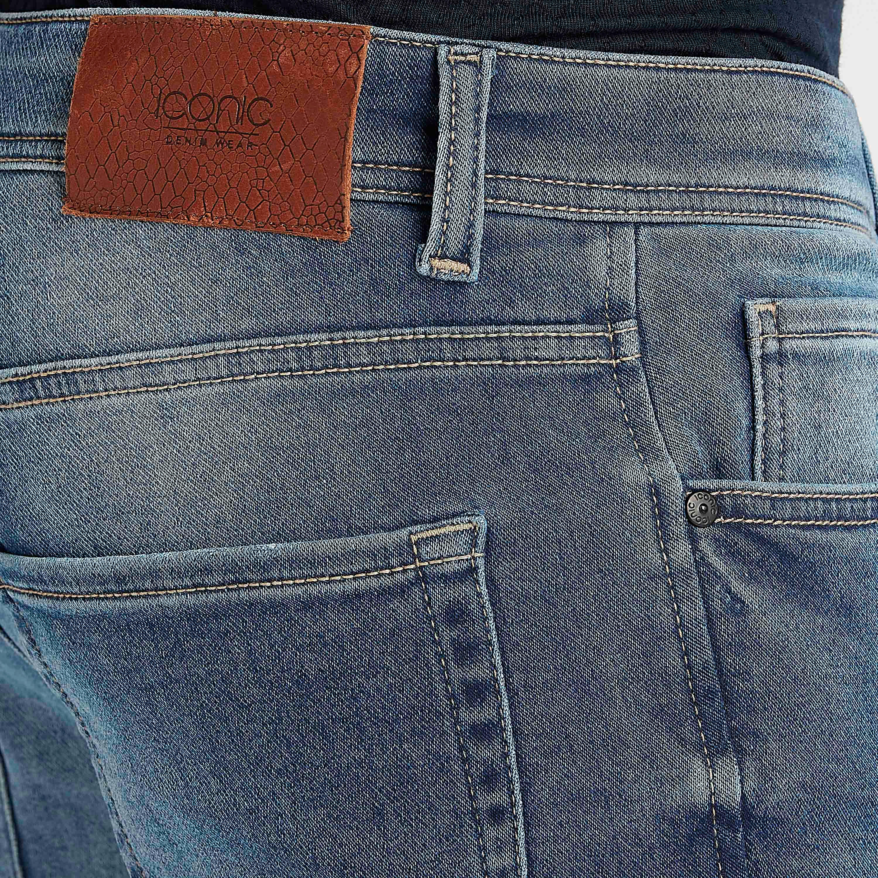 بنطلون جينز بزر إغلاق وجيوب من آيكونيك-men-clothing-bottoms-jeans-image-2