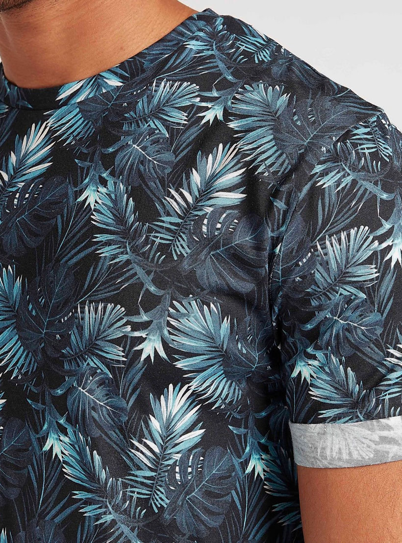 Iconic Tropical Print Crew Neck T-shirt with Short Sleeves-men-clothing-tshirtsandpolos-tshirts-image-3