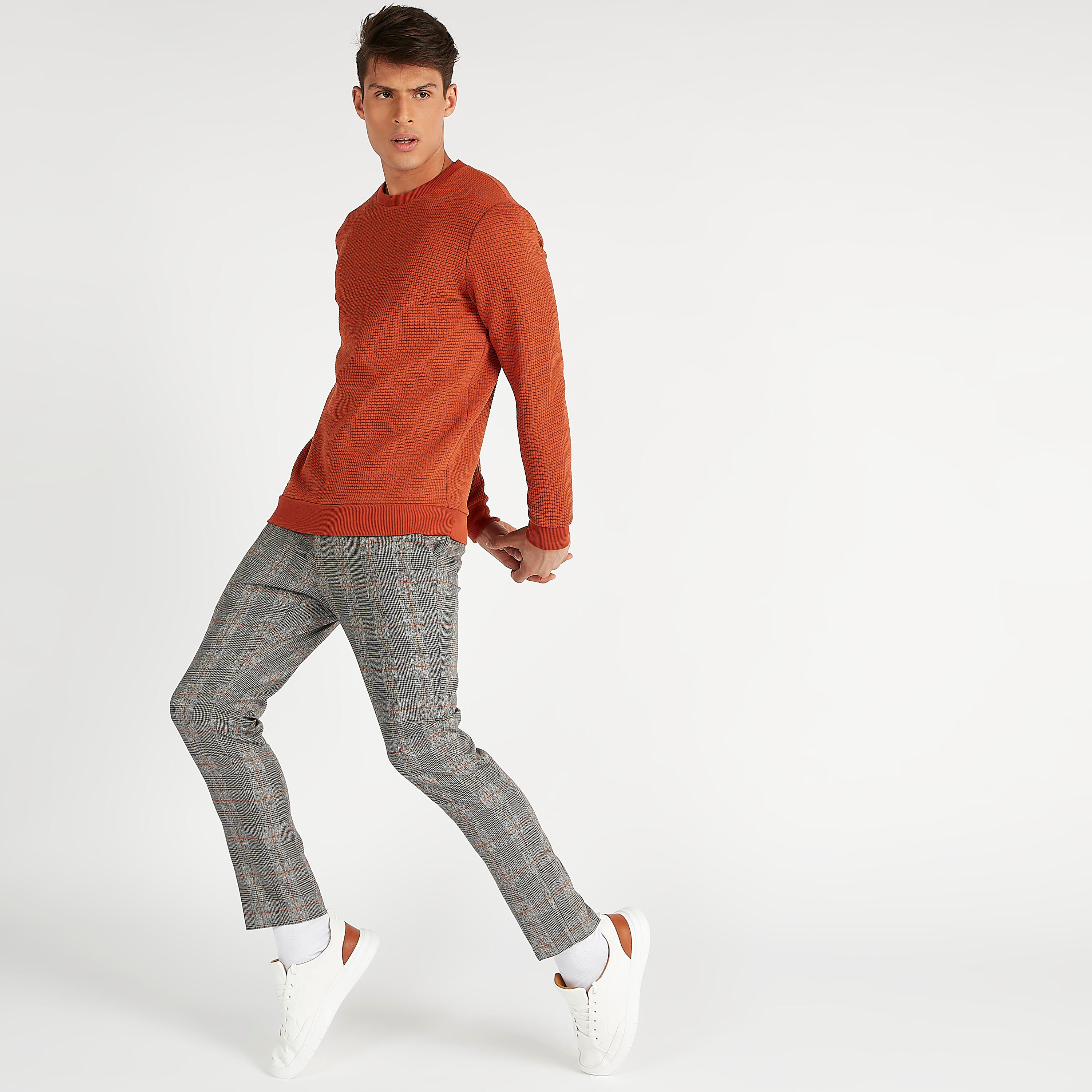 Iconic Checked Mid-Rise Trousers with Pockets and Button Closure-men-clothing-bottoms-trousersandchinos-trousers-image-5