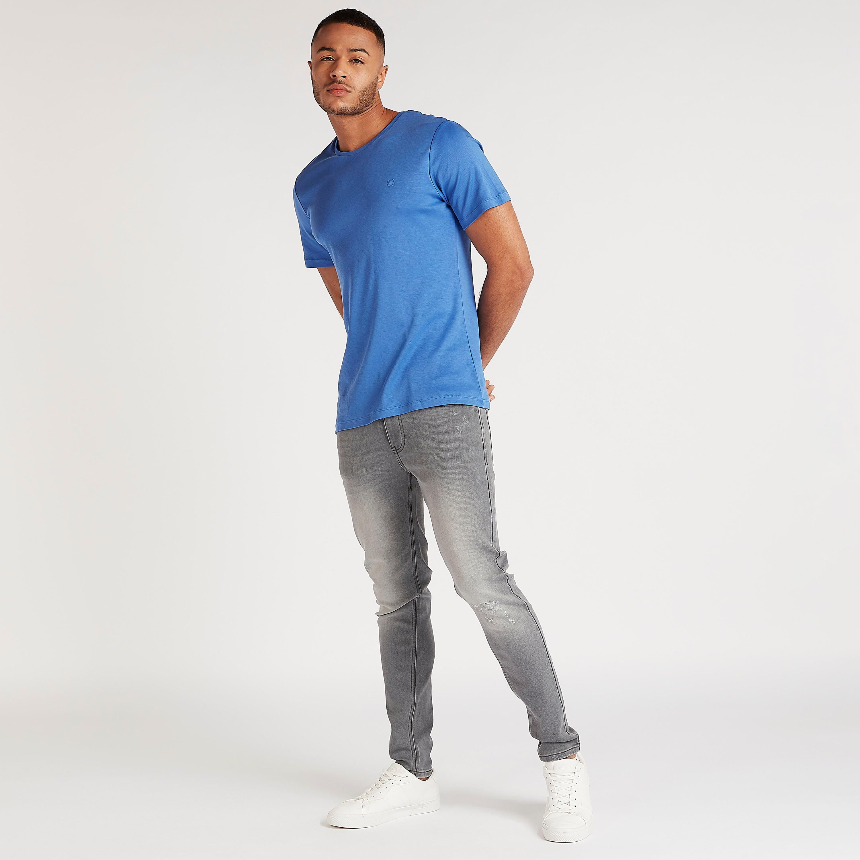 Iconic Solid T-shirt with Short Sleeves and Crew Neck-men-clothing-tshirtsandpolos-tshirts-image-2