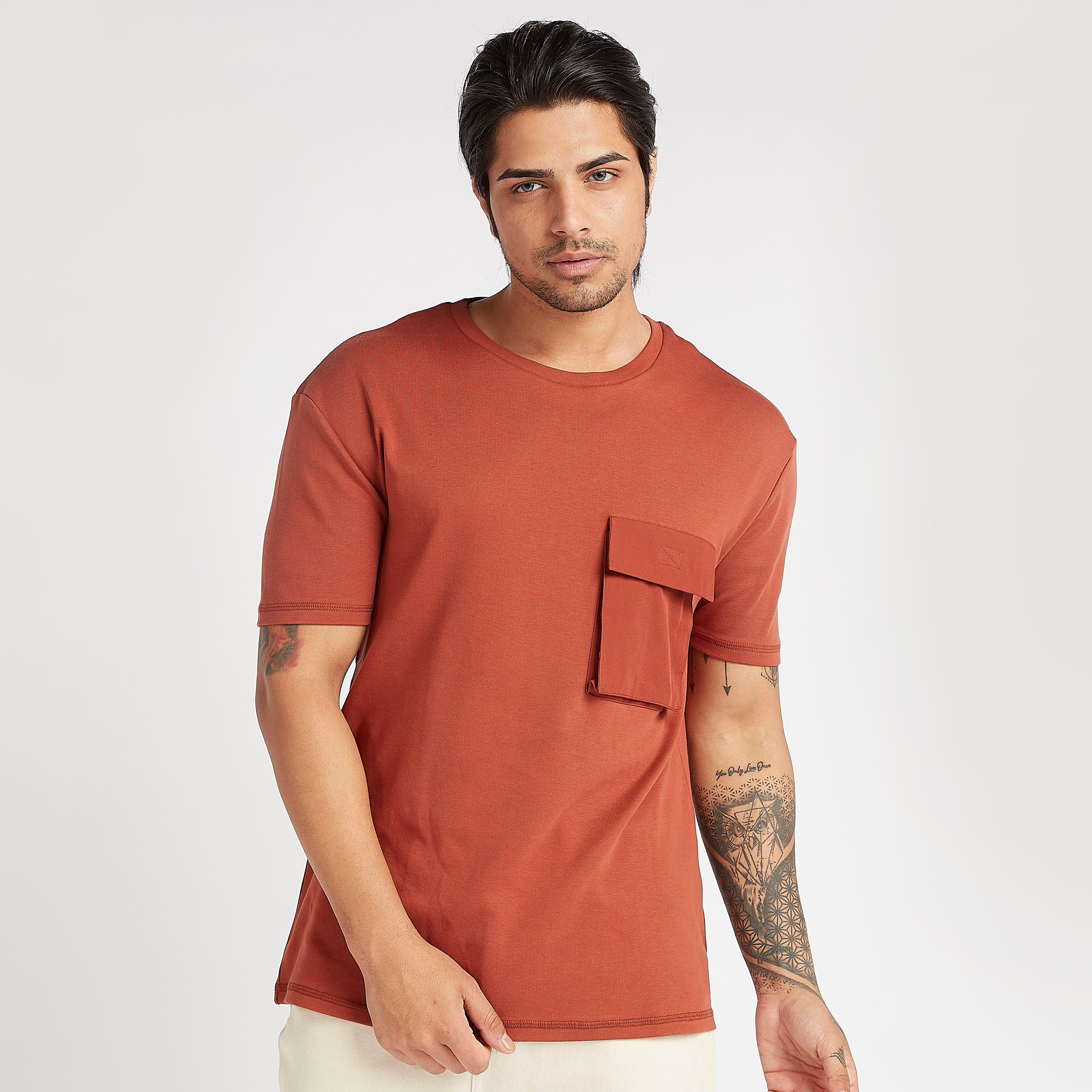 Iconic Solid Crew Neck T-shirt with Short Sleeves-men-clothing-tshirtsandpolos-tshirts-image-1