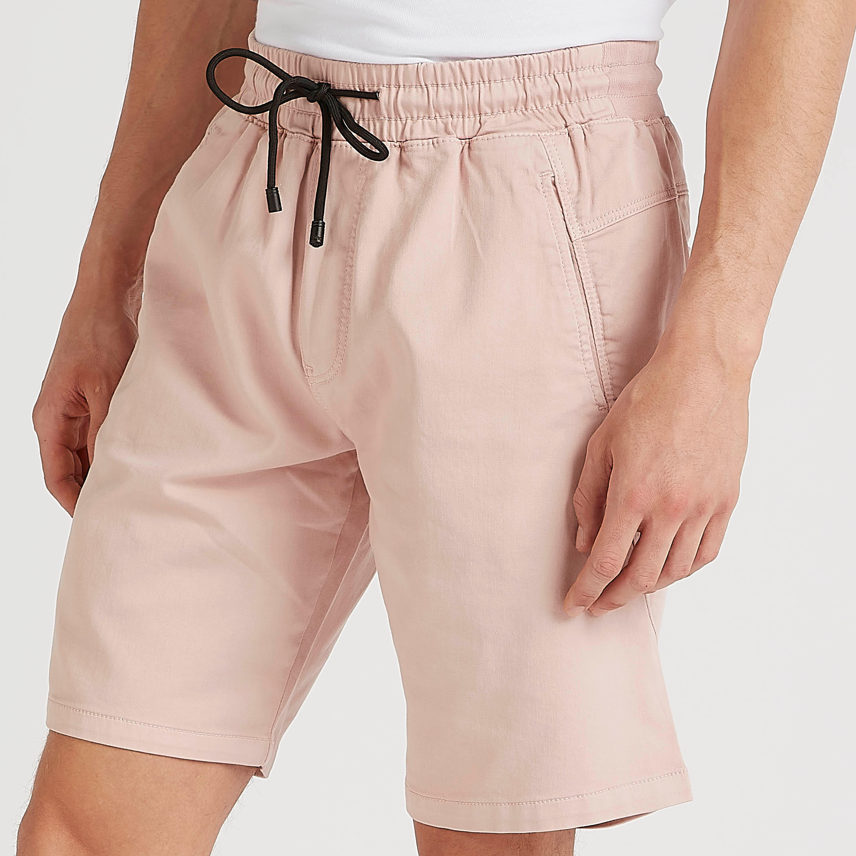 شورت سادة برباط خصر مطّاطي من آيكونيك-men-clothing-bottoms-shorts-image-2